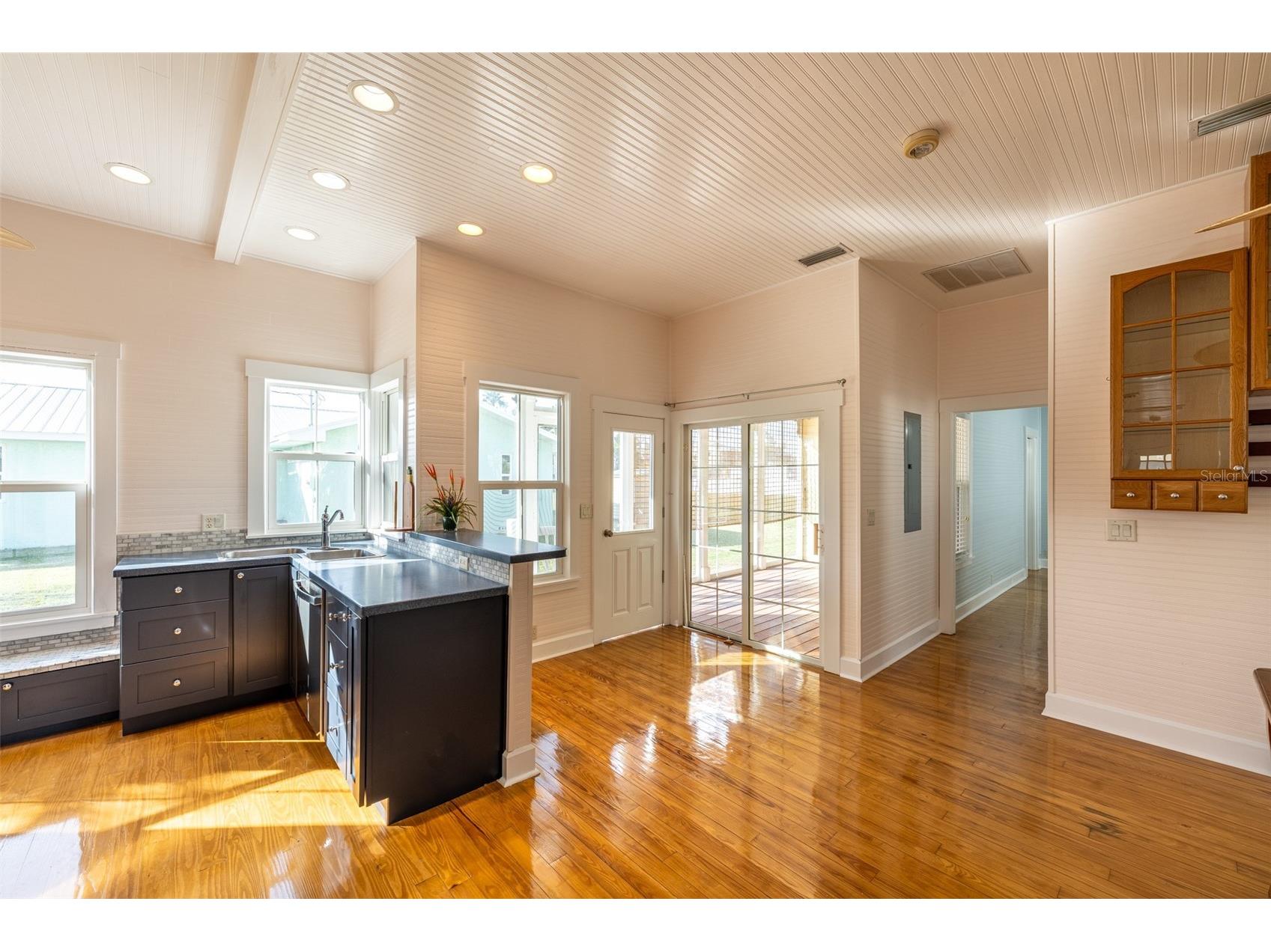 12007 45th Avenue W Cortez FL 34215 A4677439 image13