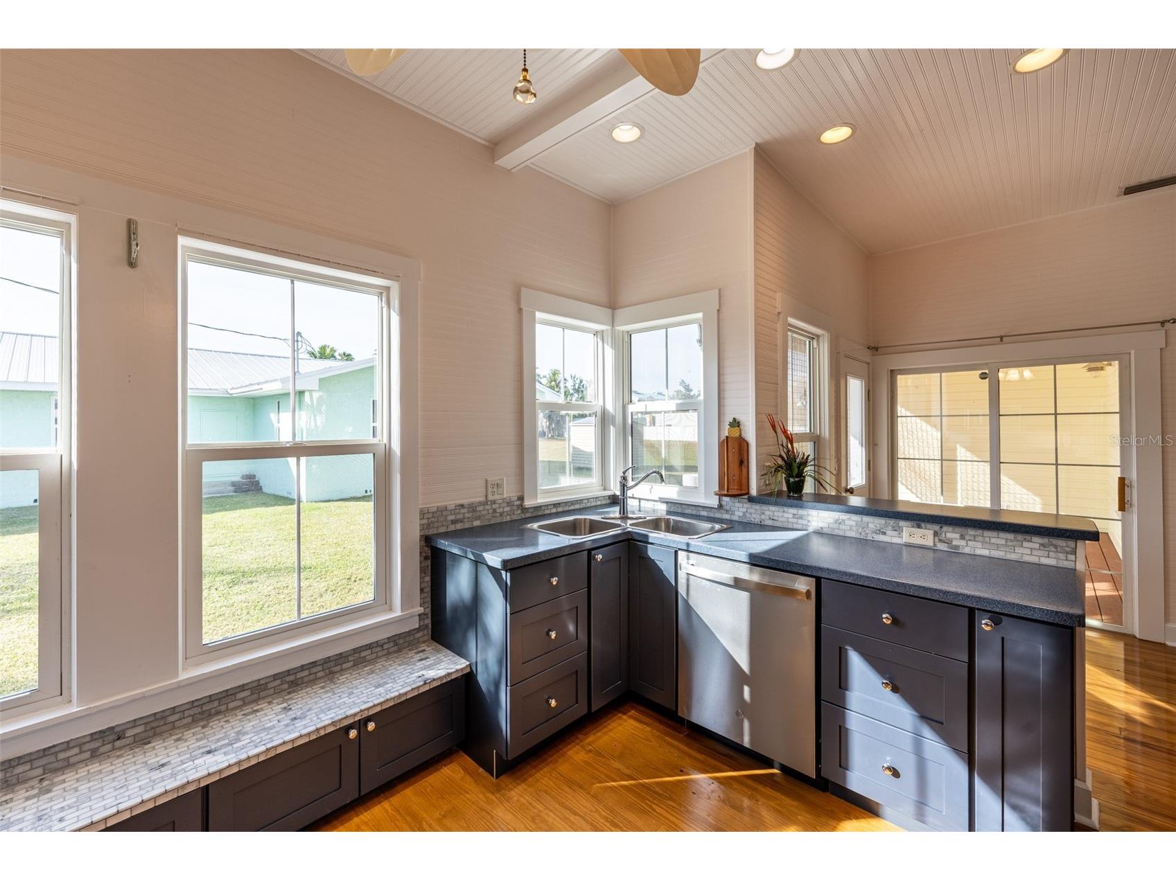 12007 45th Avenue W Cortez FL 34215 A4677439 image15