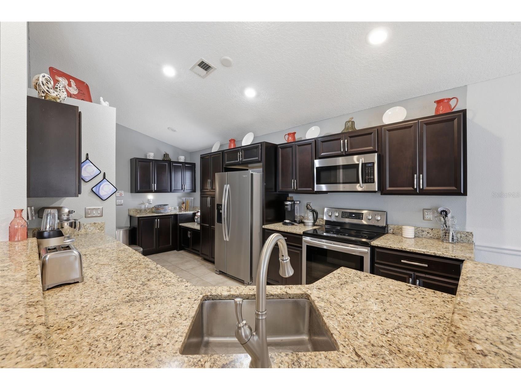 12007 Hunters Lake Drive New Port Richey FL 34654 - Hunters Lake TB8485897 image13