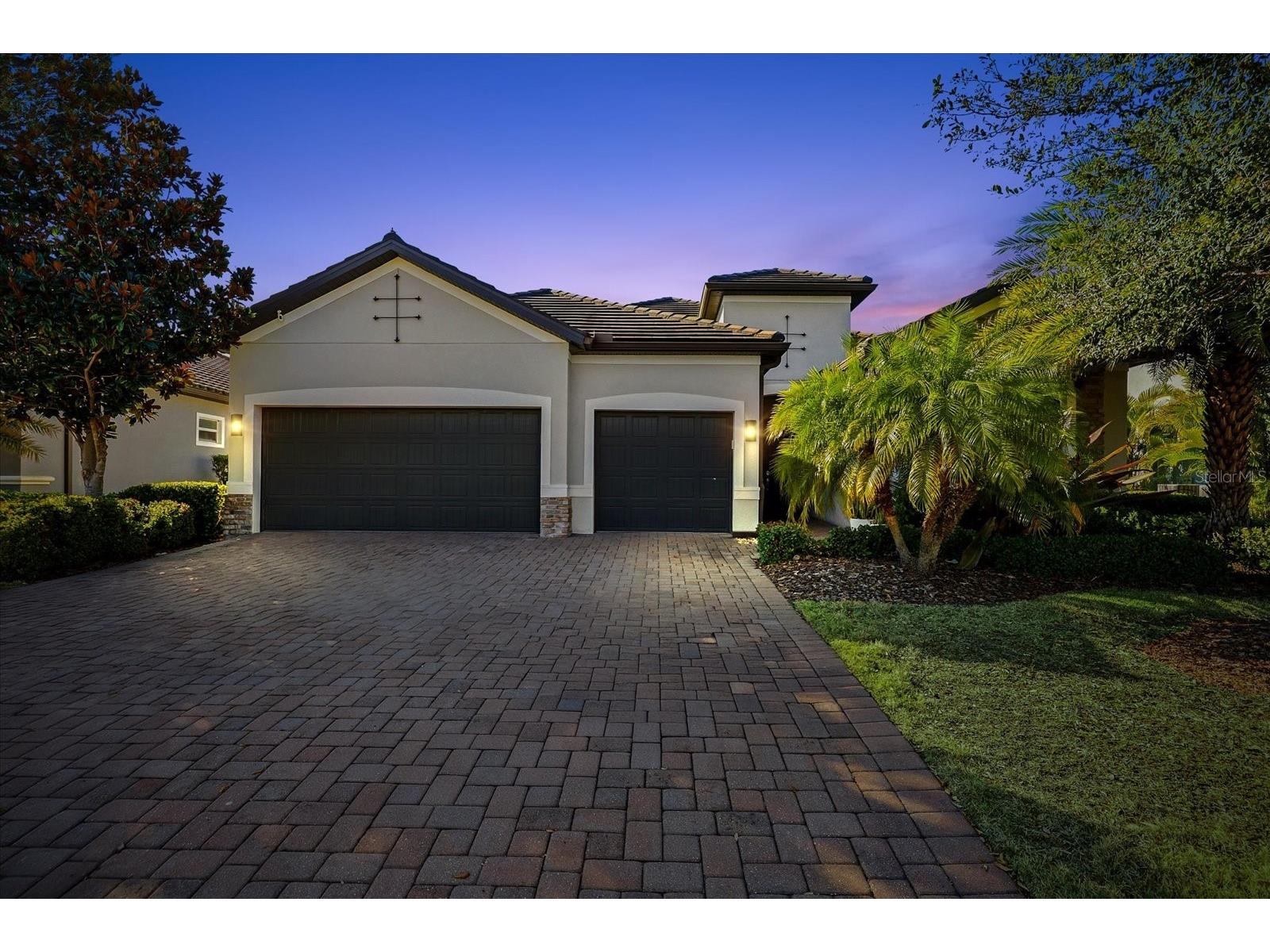 12007 Perennial Place Lakewood Ranch FL 34211 A4682688 image2