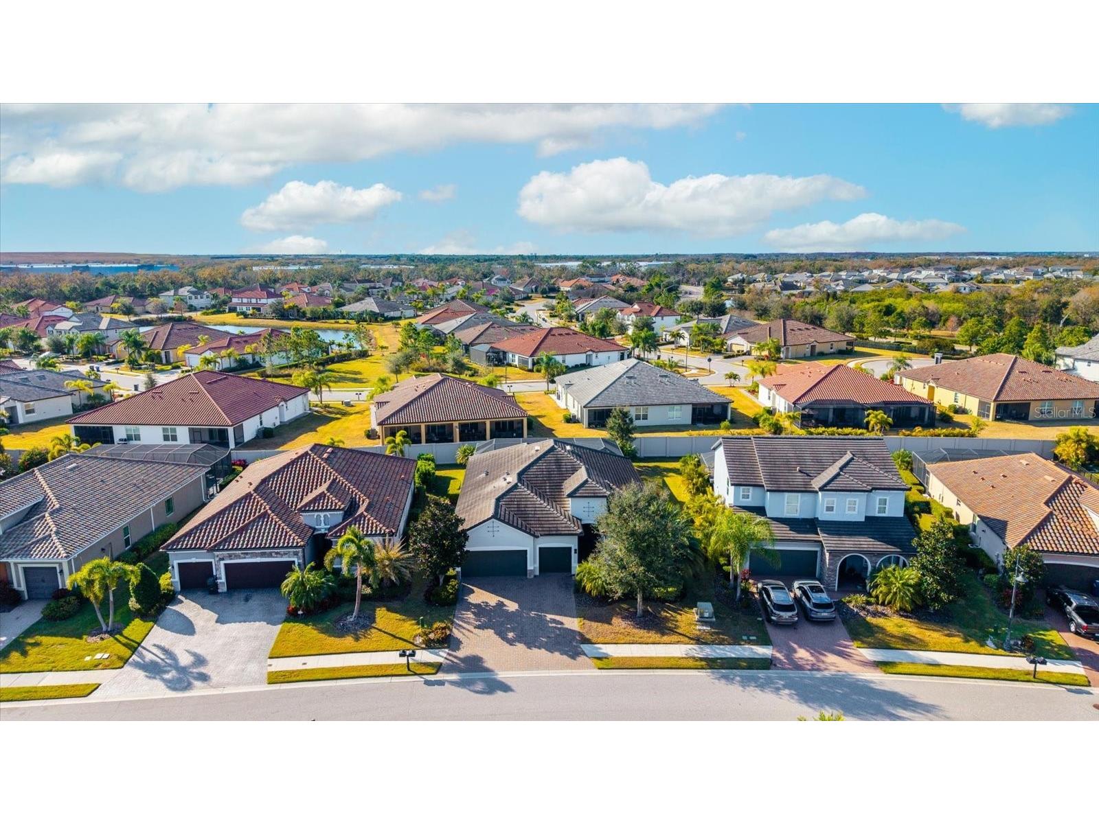 12007 Perennial Place Lakewood Ranch FL 34211 A4682688 image64