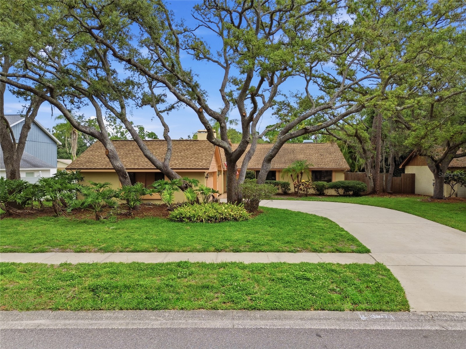 12008 Nicklaus Circle Tampa FL 33624 TB8515155 image1