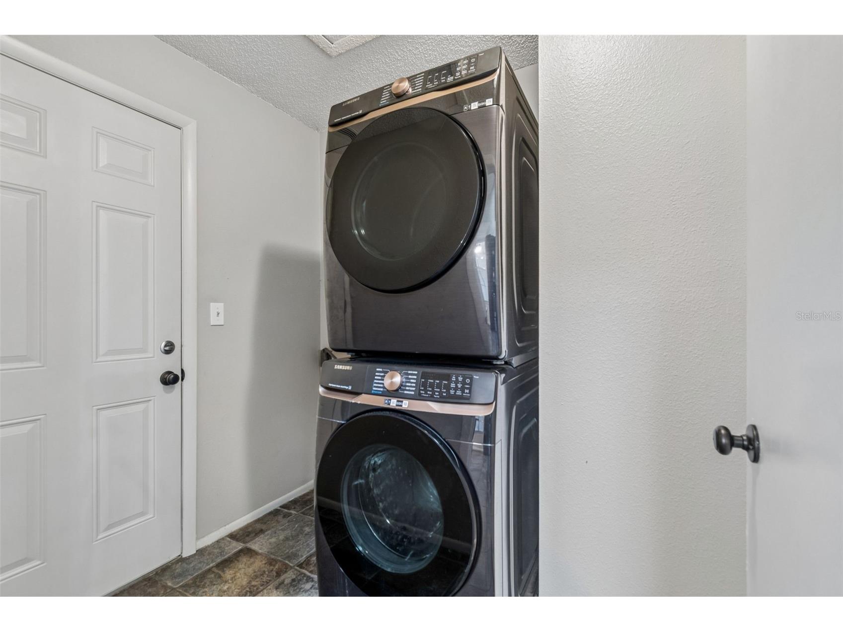 12008 Peony Court Tampa FL 33635 TB8525902 image31