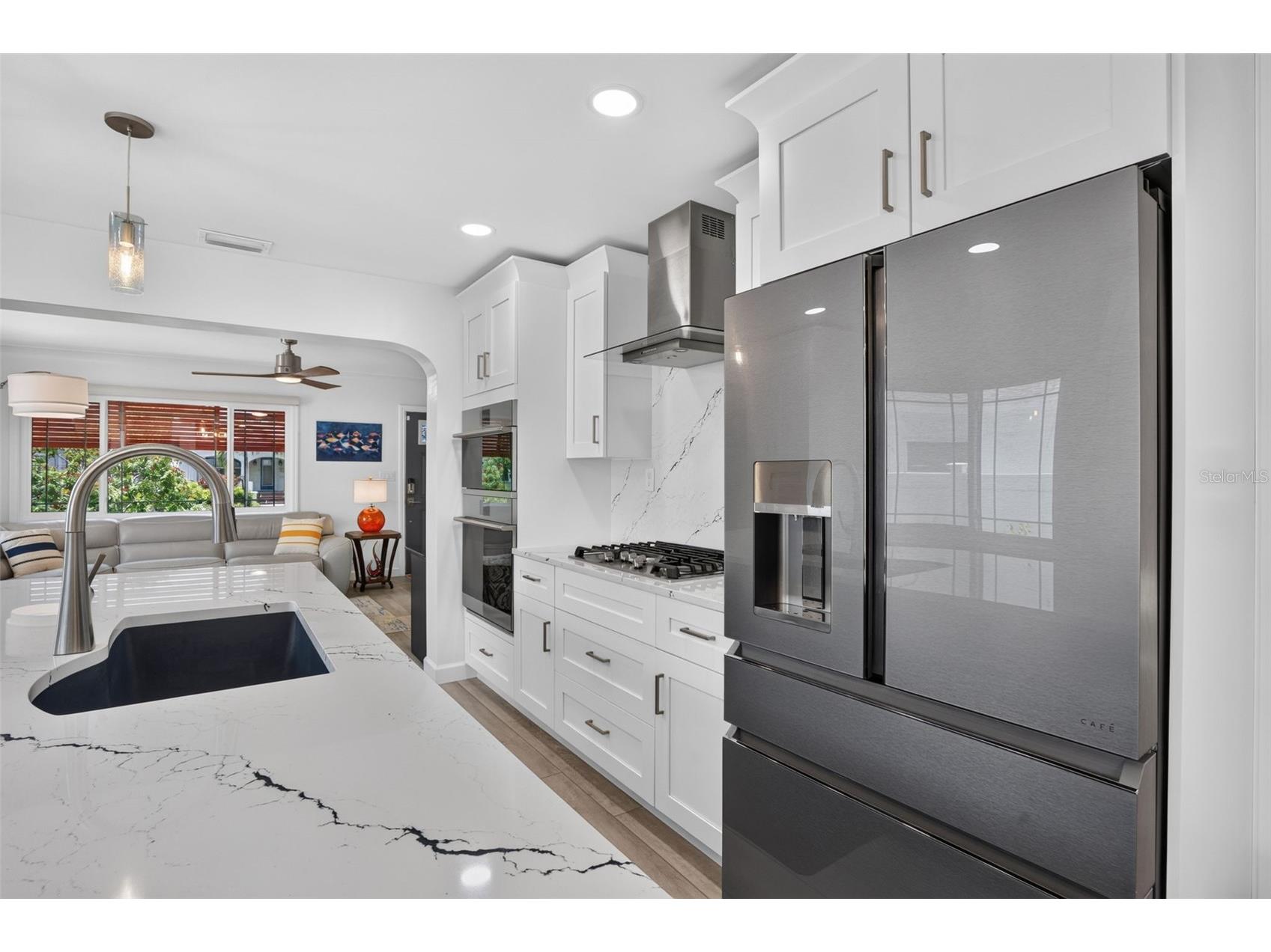 1201 15th Street N Saint Petersburg FL 33705 TB8528622 image12