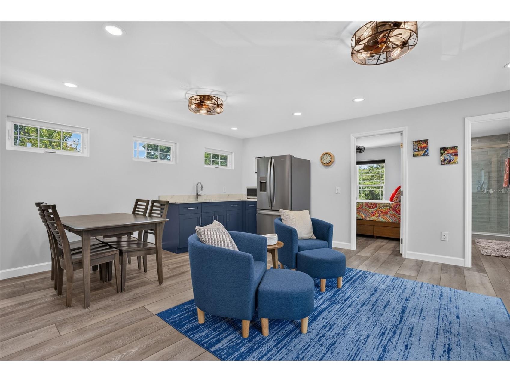 1201 15th Street N Saint Petersburg FL 33705 TB8528622 image20