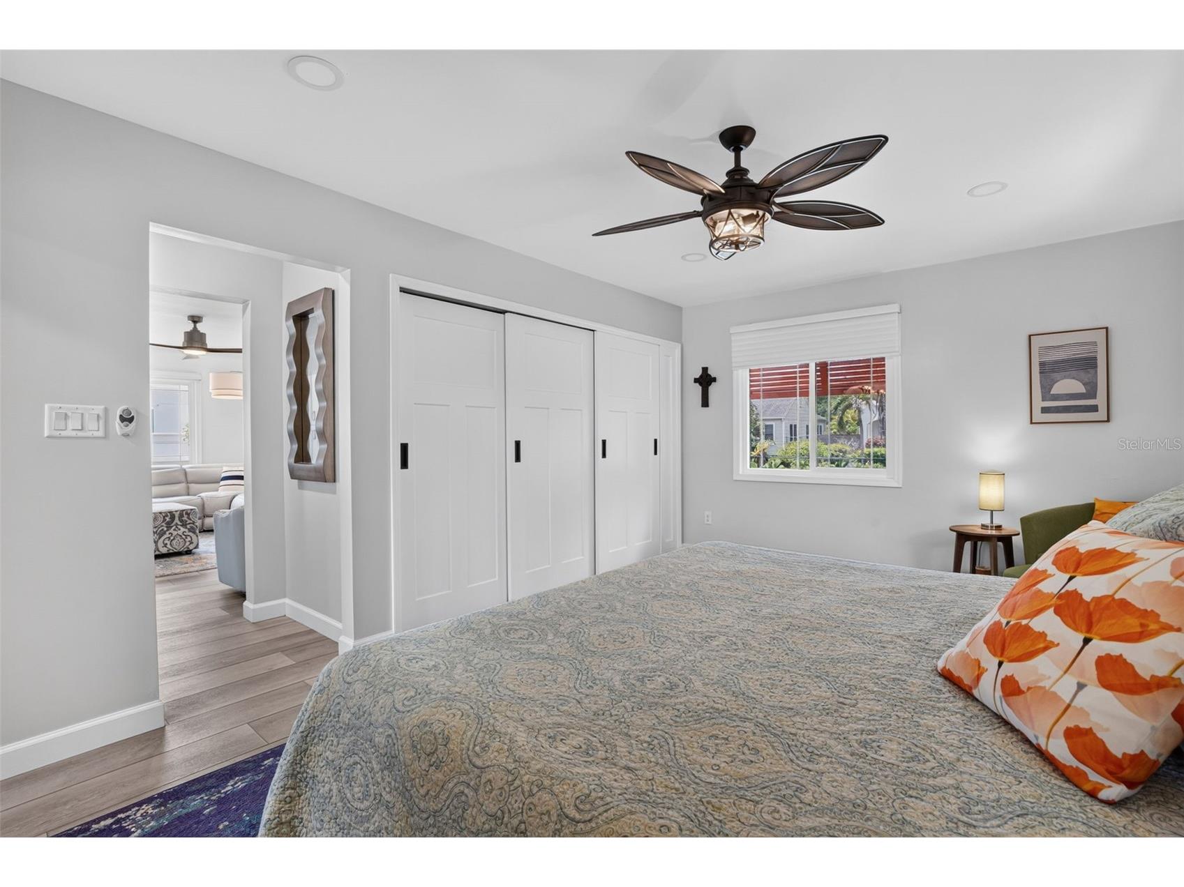1201 15th Street N Saint Petersburg FL 33705 TB8528622 image25