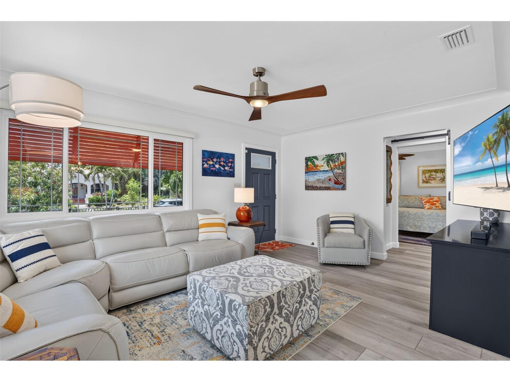 1201 15th Street N Saint Petersburg FL 33705 TB8528622 image8