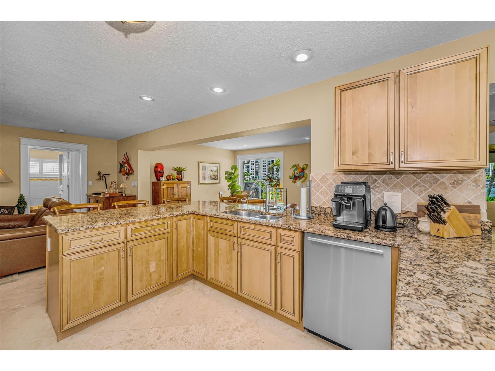 1201 81st Street S Saint Petersburg FL 33707 TB8512757 image19