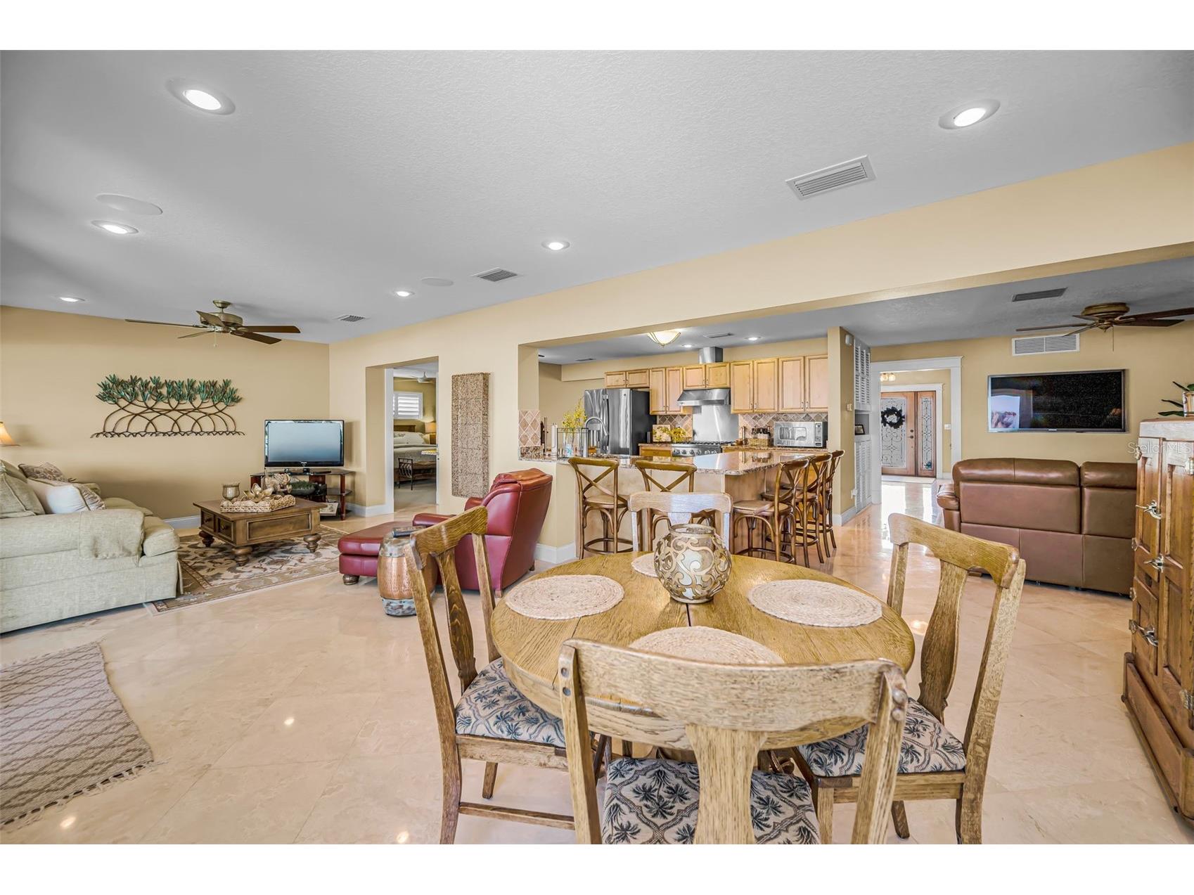 1201 81st Street S Saint Petersburg FL 33707 TB8512757 image21