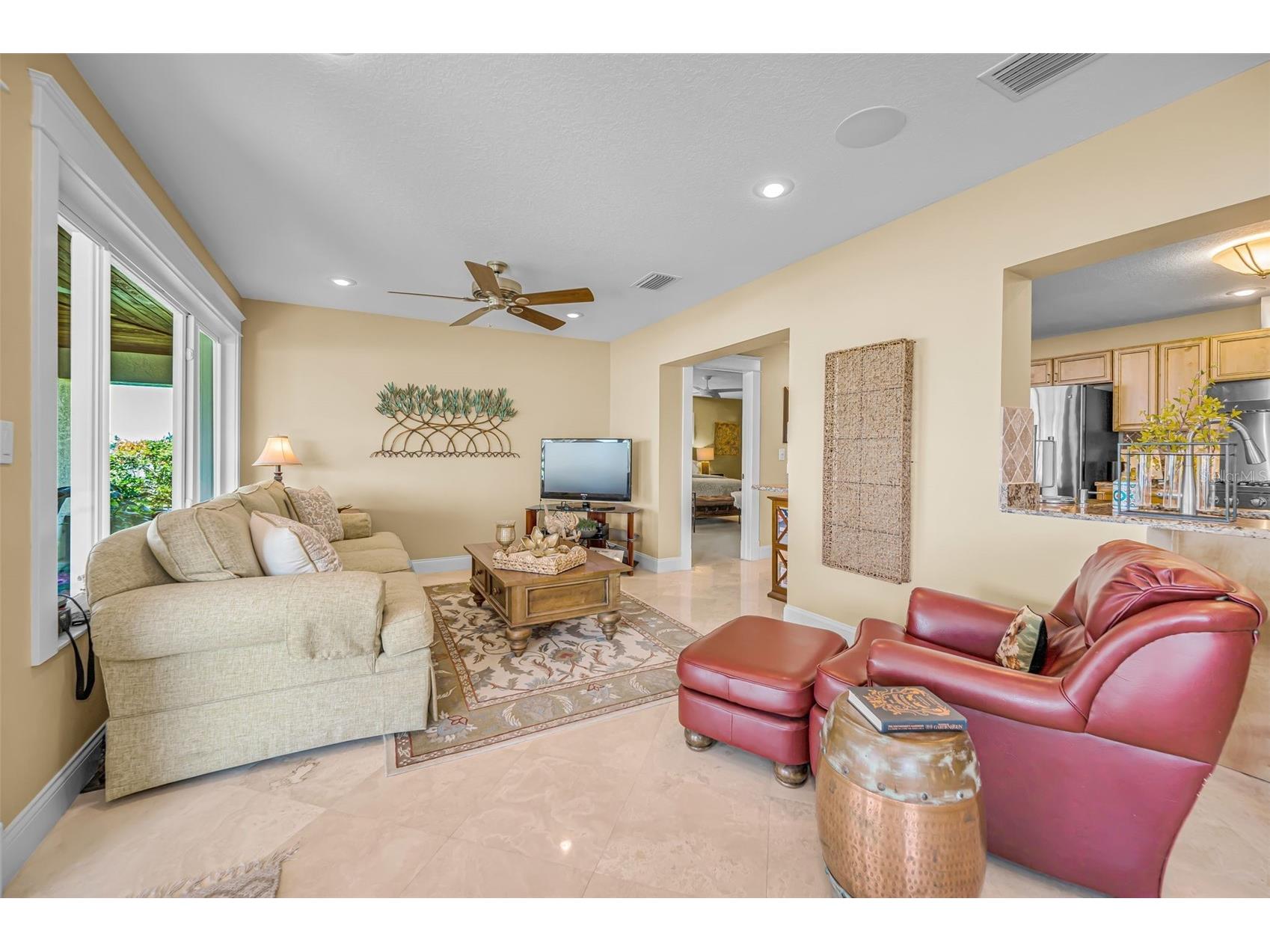 1201 81st Street S Saint Petersburg FL 33707 TB8512757 image24