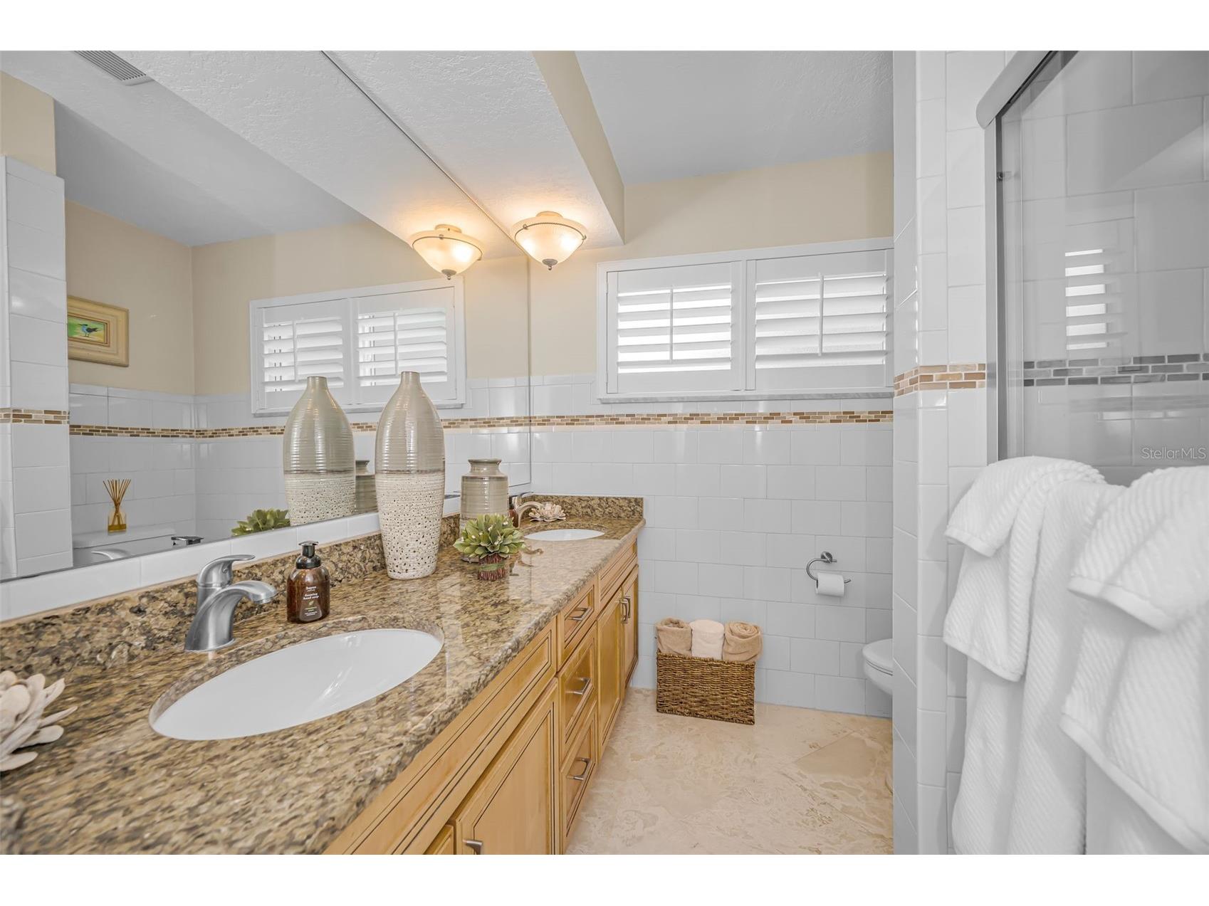 1201 81st Street S Saint Petersburg FL 33707 TB8512757 image36
