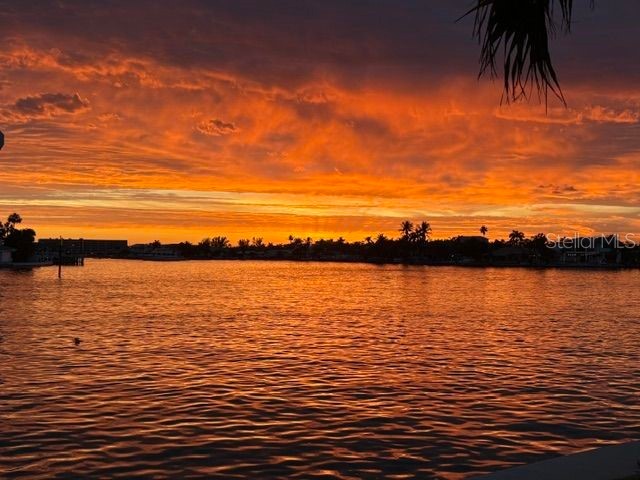 1201 81st Street S Saint Petersburg FL 33707 TB8512757 image64