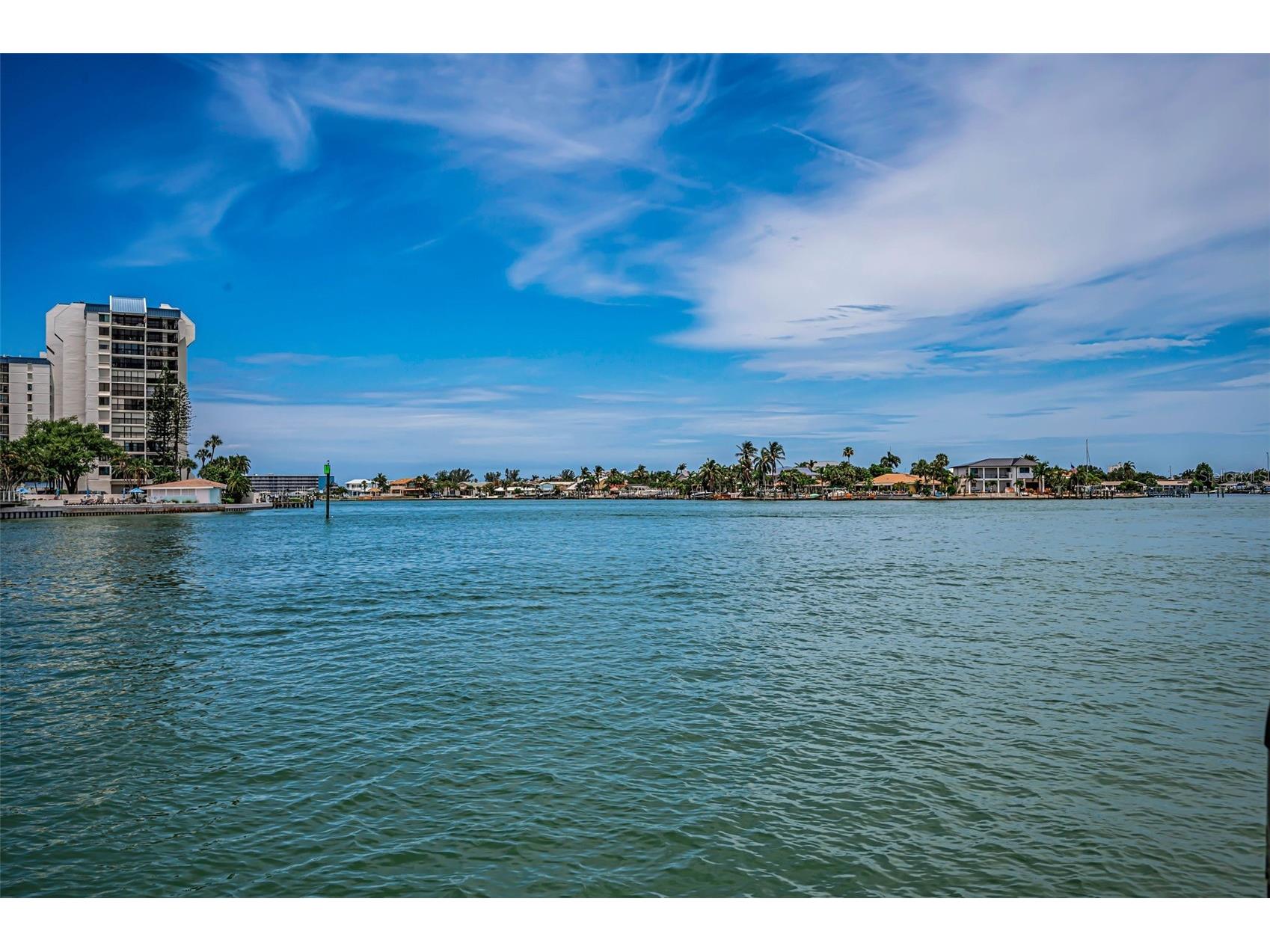 1201 81st Street S Saint Petersburg FL 33707 TB8512757 image65