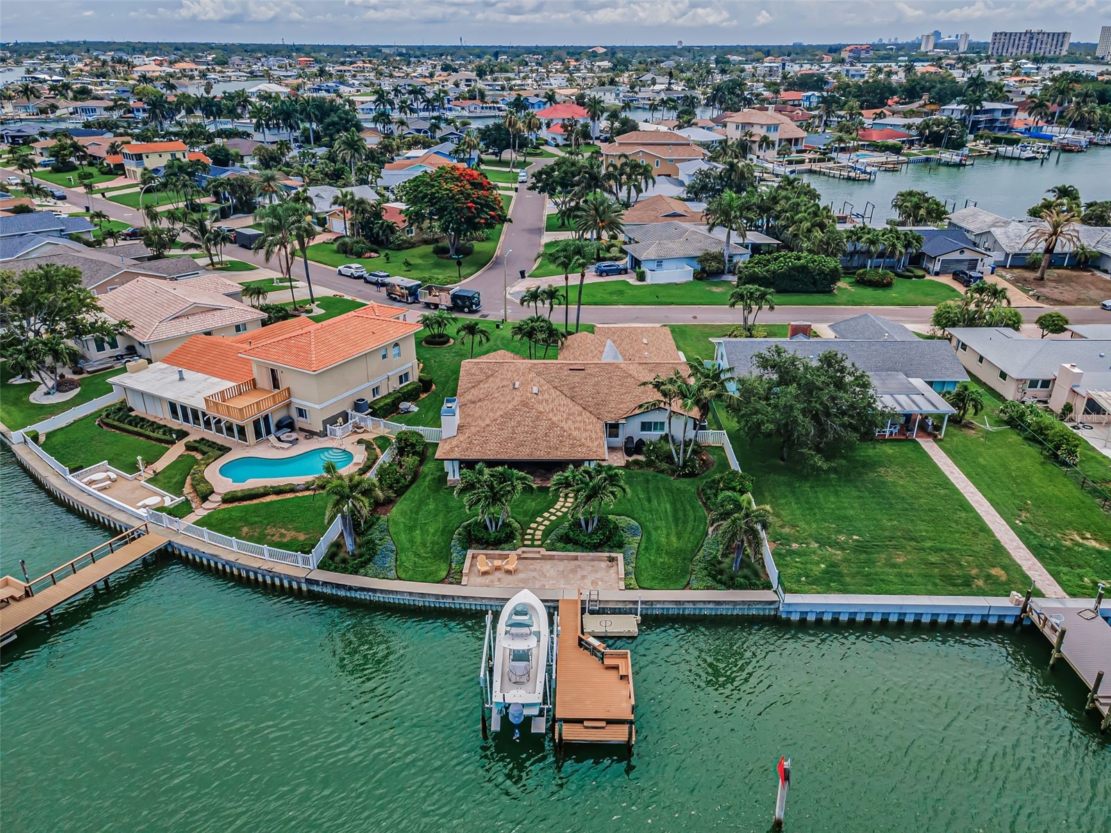 1201 81st Street S Saint Petersburg FL 33707 TB8512757 image77