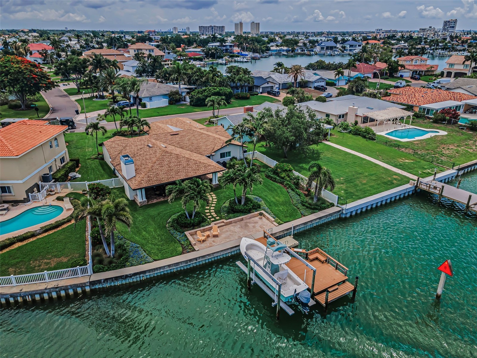 1201 81st Street S Saint Petersburg FL 33707 TB8512757 image78