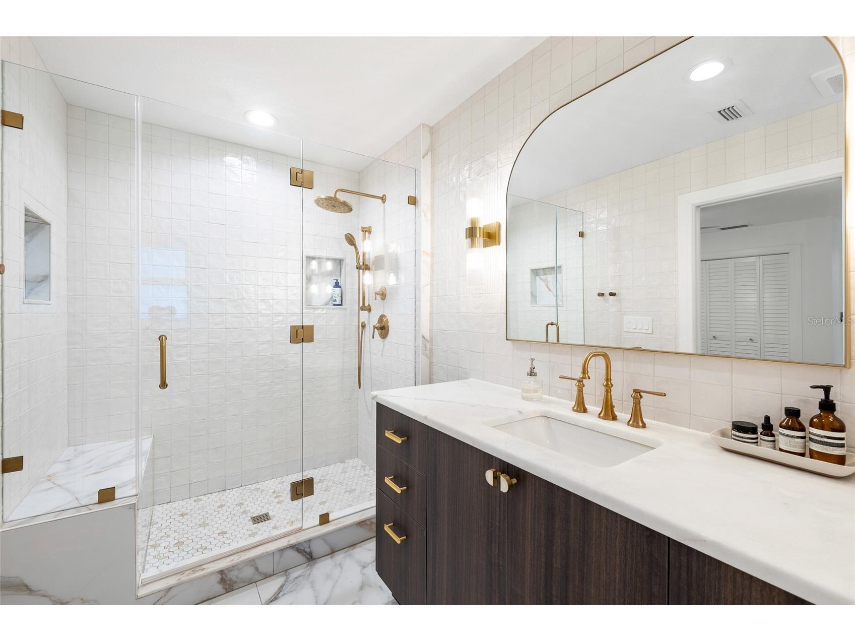 1201 87th Avenue N Saint Petersburg FL 33702 TB8494412 image23
