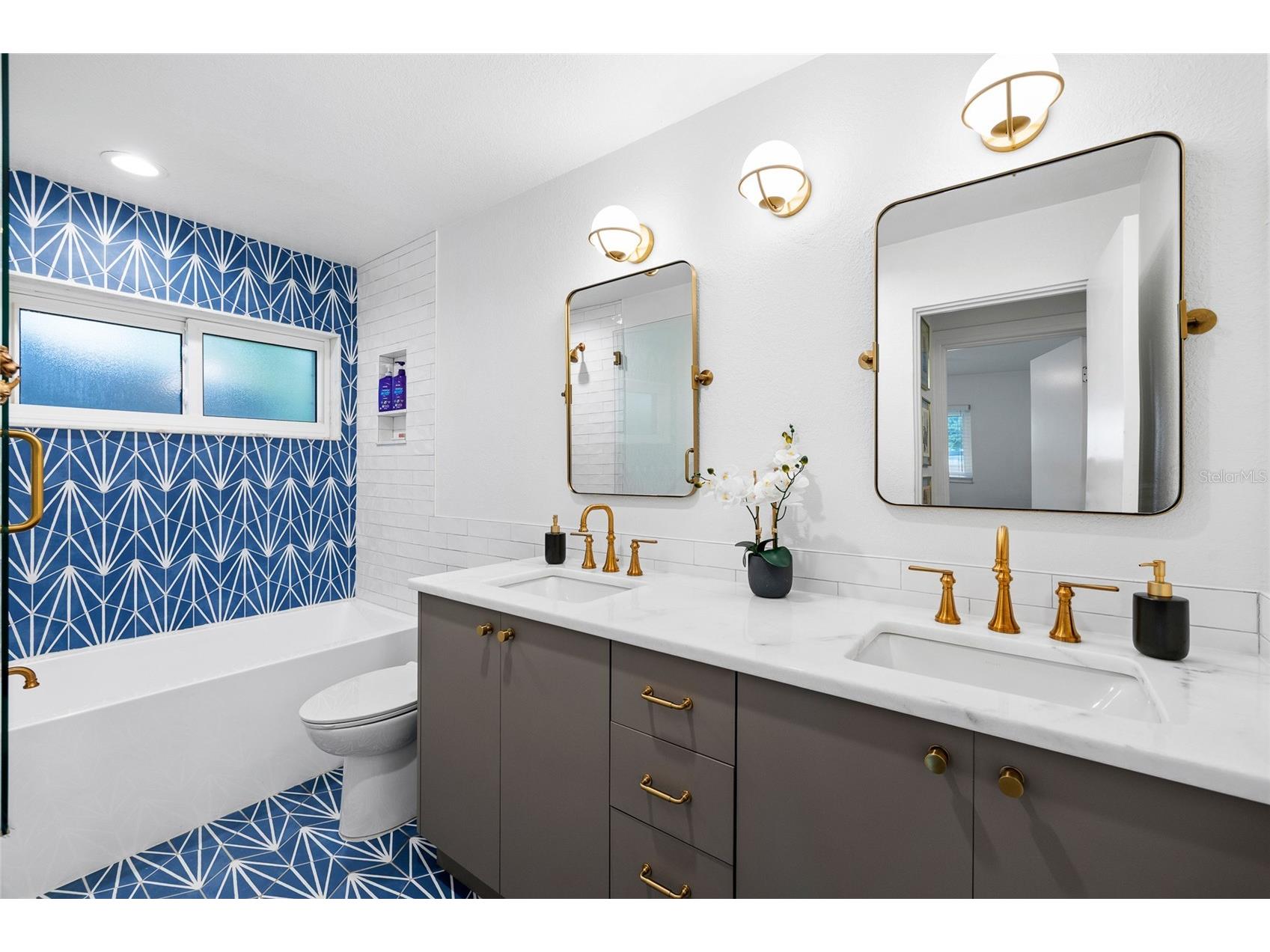 1201 87th Avenue N Saint Petersburg FL 33702 TB8494412 image27