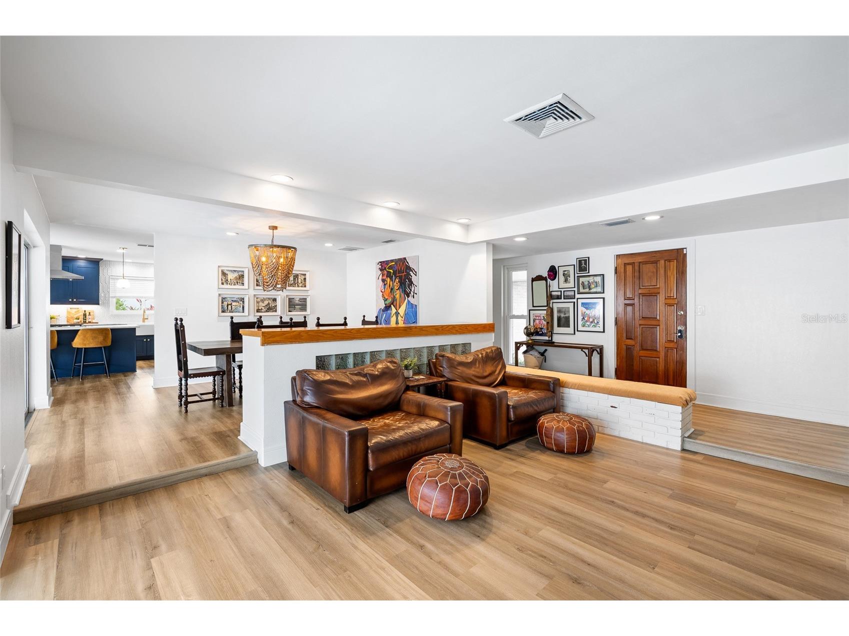 1201 87th Avenue N Saint Petersburg FL 33702 TB8494412 image9