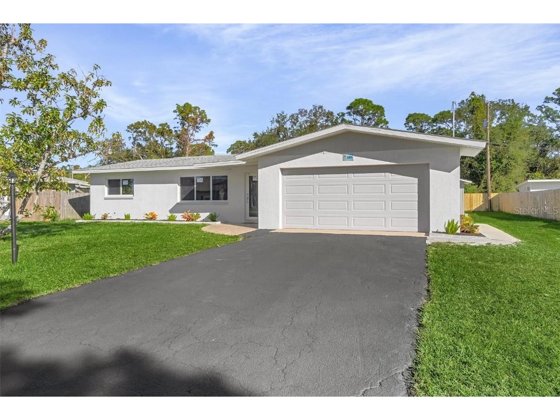 1201 Betmar Boulevard North Fort Myers FL 33903 TB8335655 image2