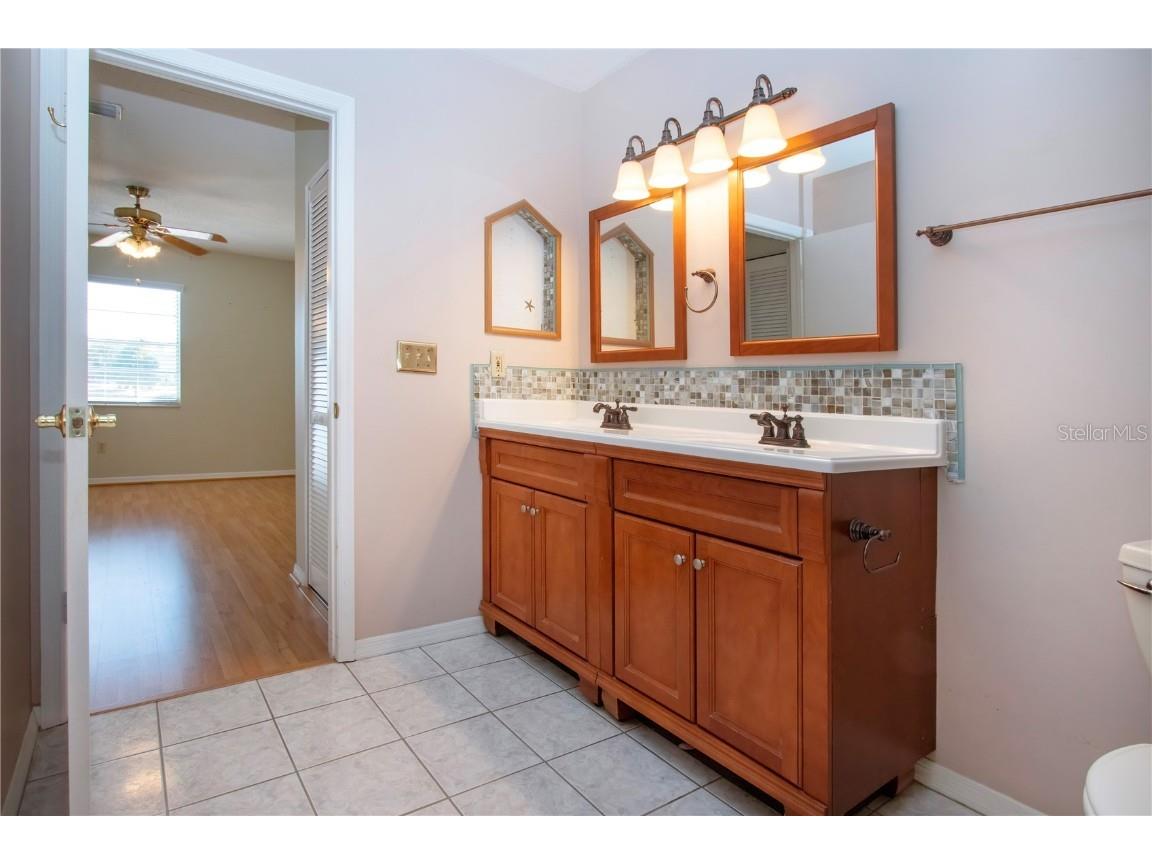 1201 Bluewater Drive Sun City Center FL 33573 TB8425181 image24