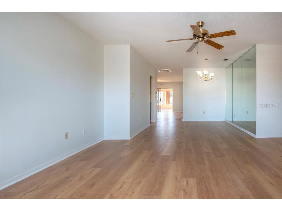 1201 Bluewater Drive Sun City Center FL 33573 TB8425181 image4