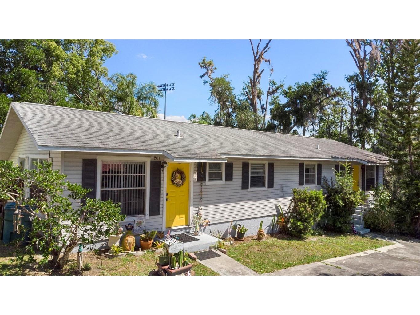 1201 E 5th Avenue Mount Dora FL 32757 O6298843 image1