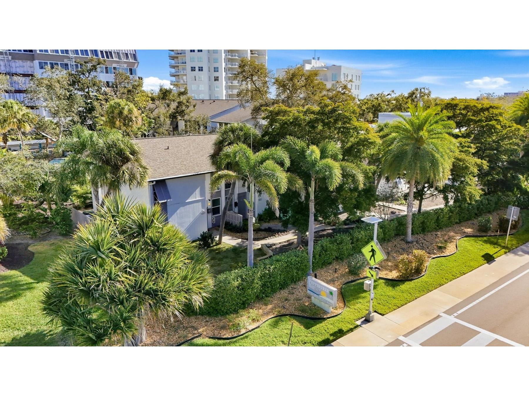 1201 E Peppertree Drive #234 Sarasota FL 34242 A4679932 image1