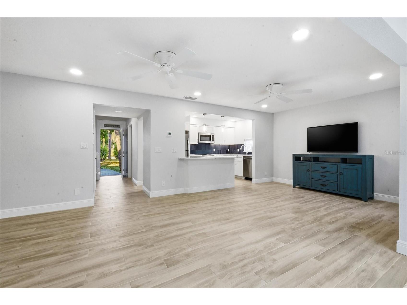 1201 E Peppertree Drive #234 Sarasota FL 34242 A4679932 image16