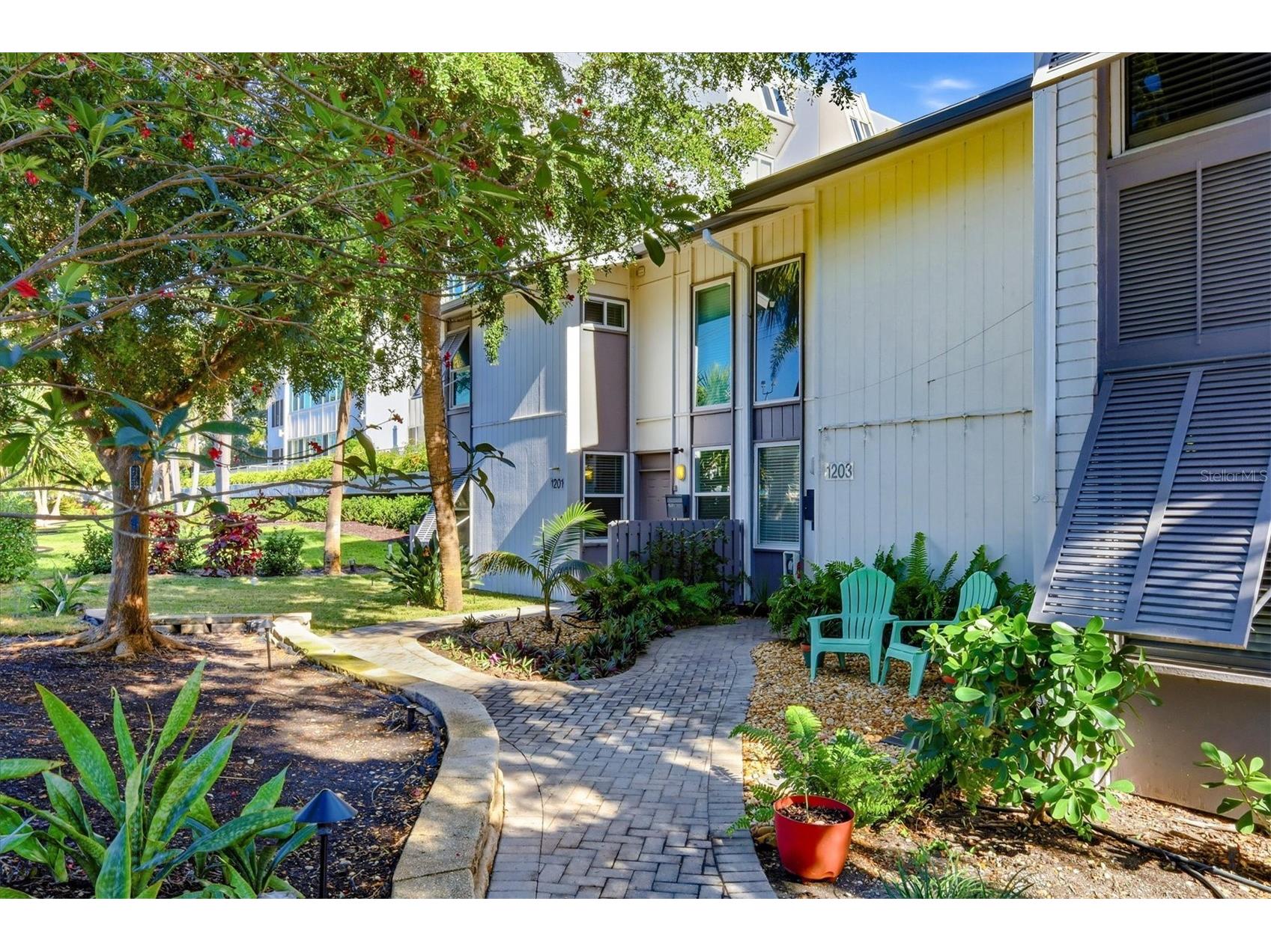 1201 E Peppertree Drive #234 Sarasota FL 34242 A4679932 image2