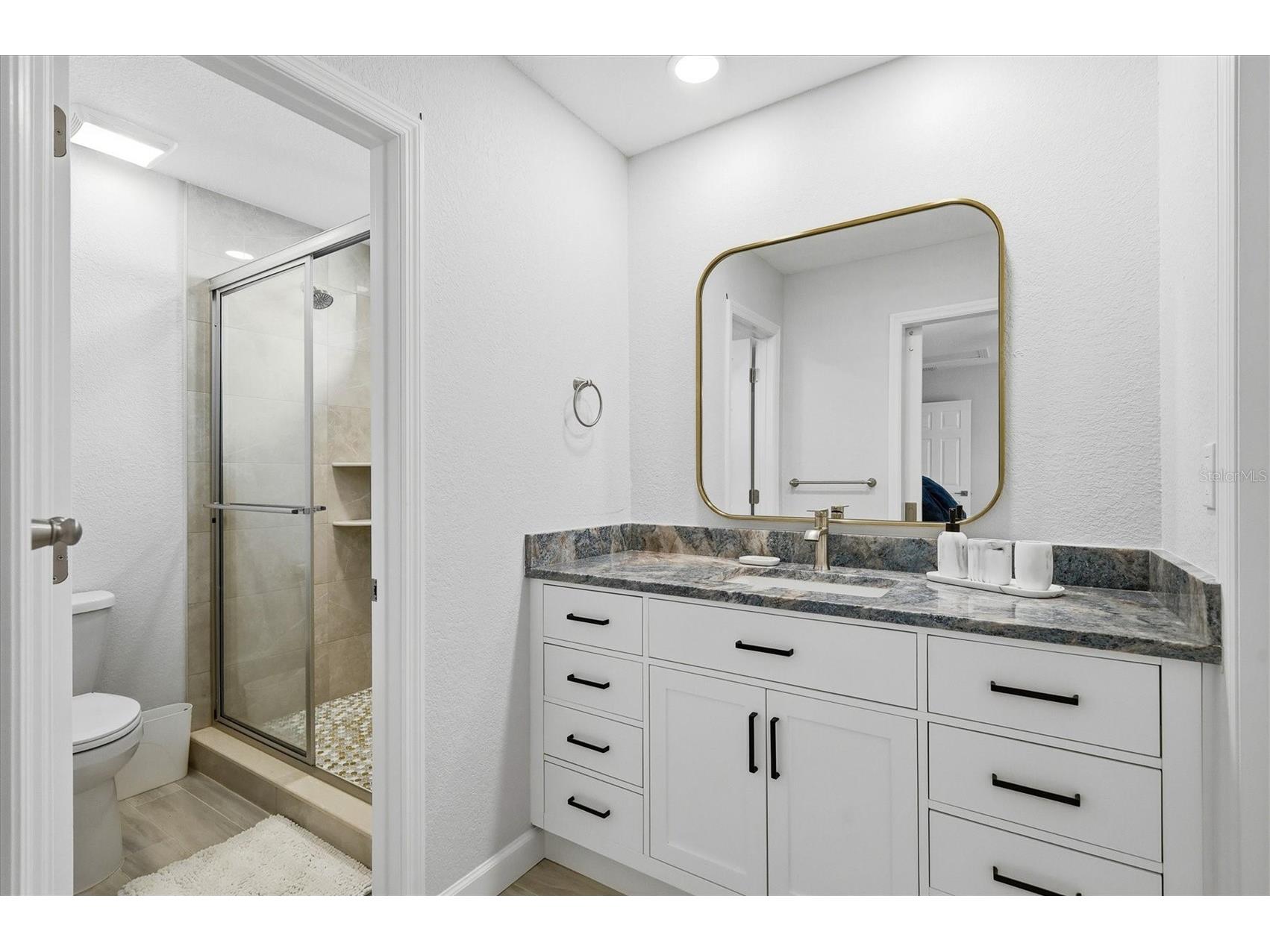 1201 E Peppertree Drive #234 Sarasota FL 34242 A4679932 image24