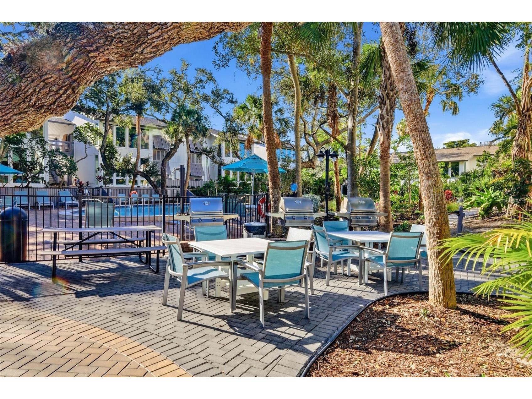 1201 E Peppertree Drive #234 Sarasota FL 34242 A4679932 image34