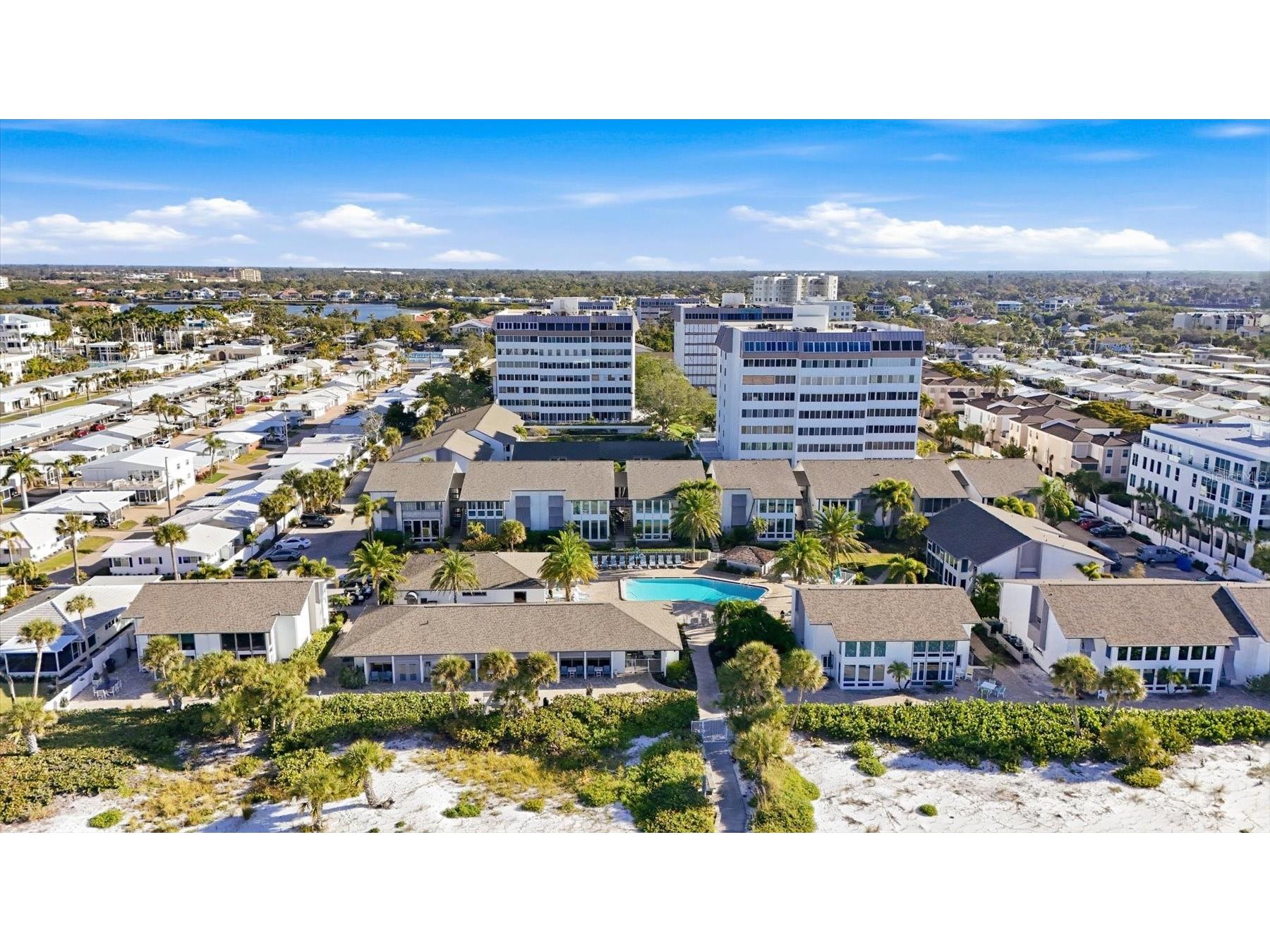 1201 E Peppertree Drive #234 Sarasota FL 34242 A4679932 image39