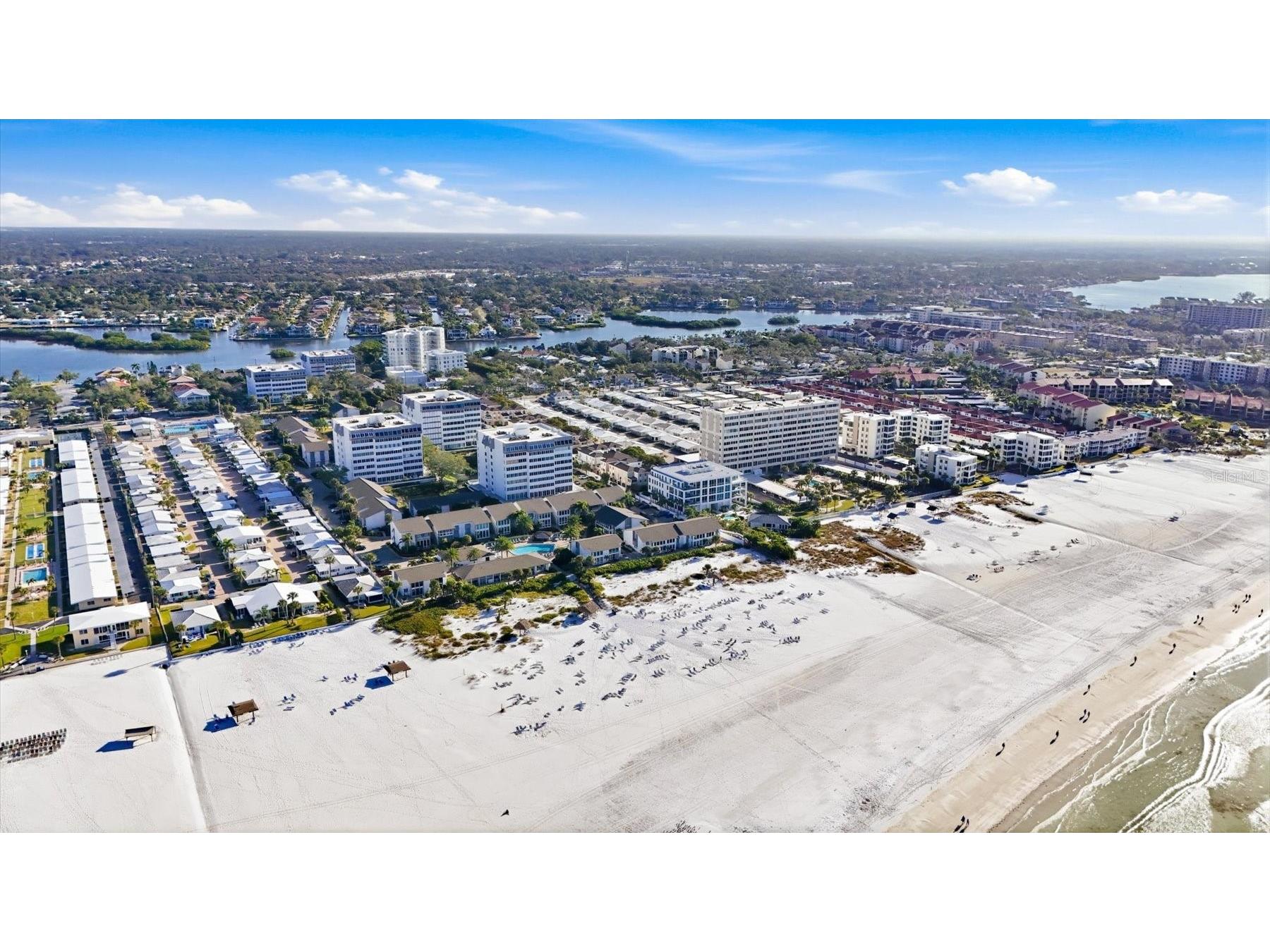 1201 E Peppertree Drive #234 Sarasota FL 34242 A4679932 image40