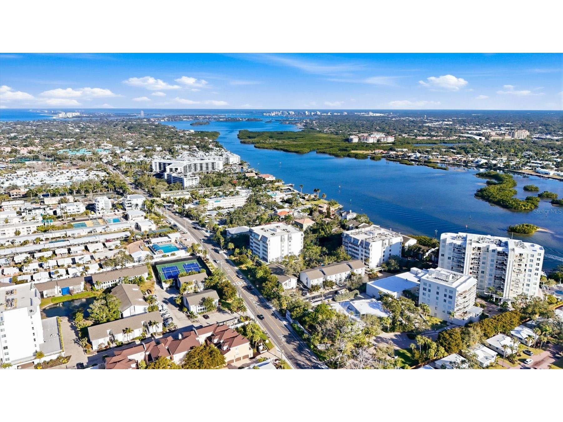 1201 E Peppertree Drive #234 Sarasota FL 34242 A4679932 image44