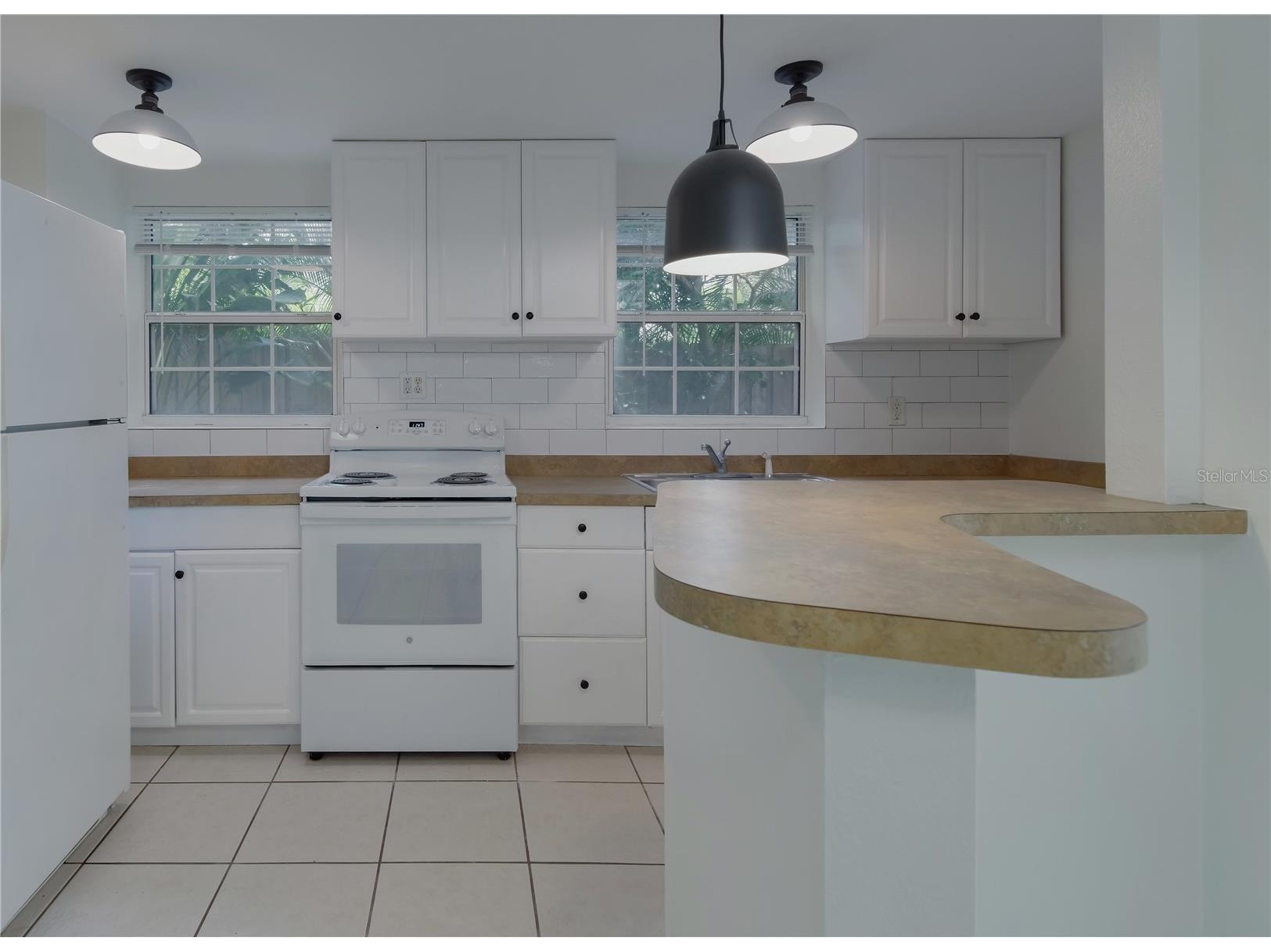 1201 Highland Street N Saint Petersburg FL 33701 TB8486365 image16