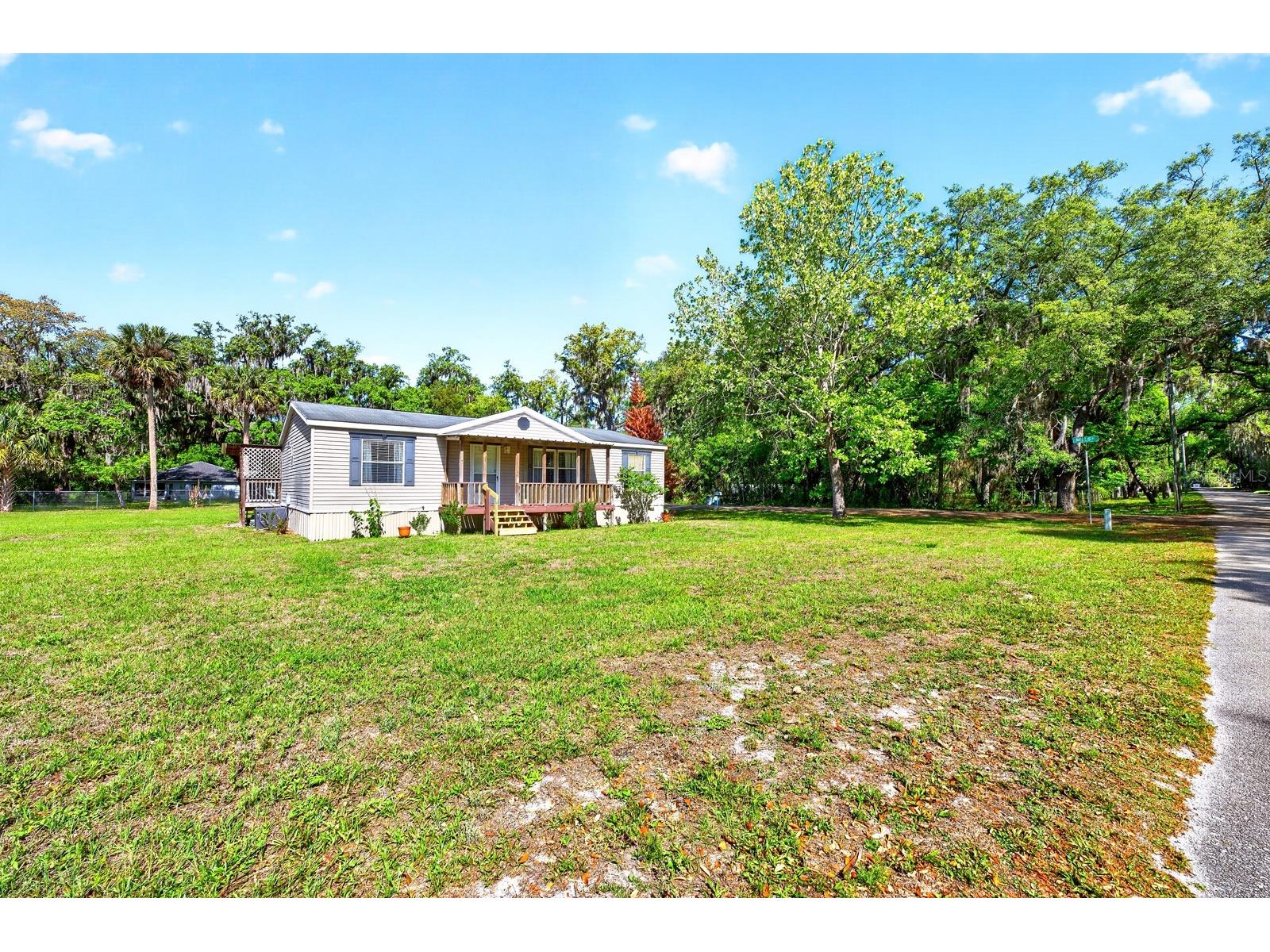 1201 Mills Street Sanford FL 32773 O6399246 image52