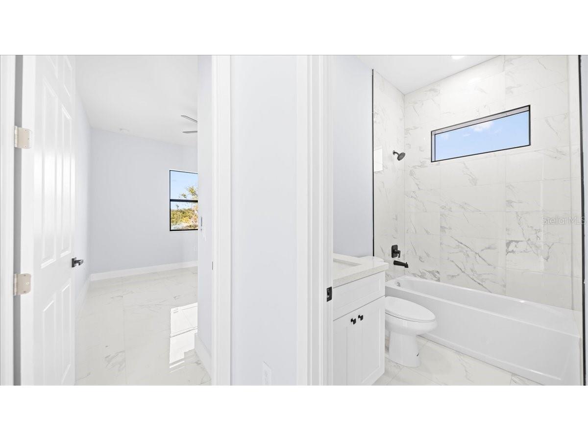 1201 NE 15th Terrace Cape Coral FL 33909 A4682292 image18