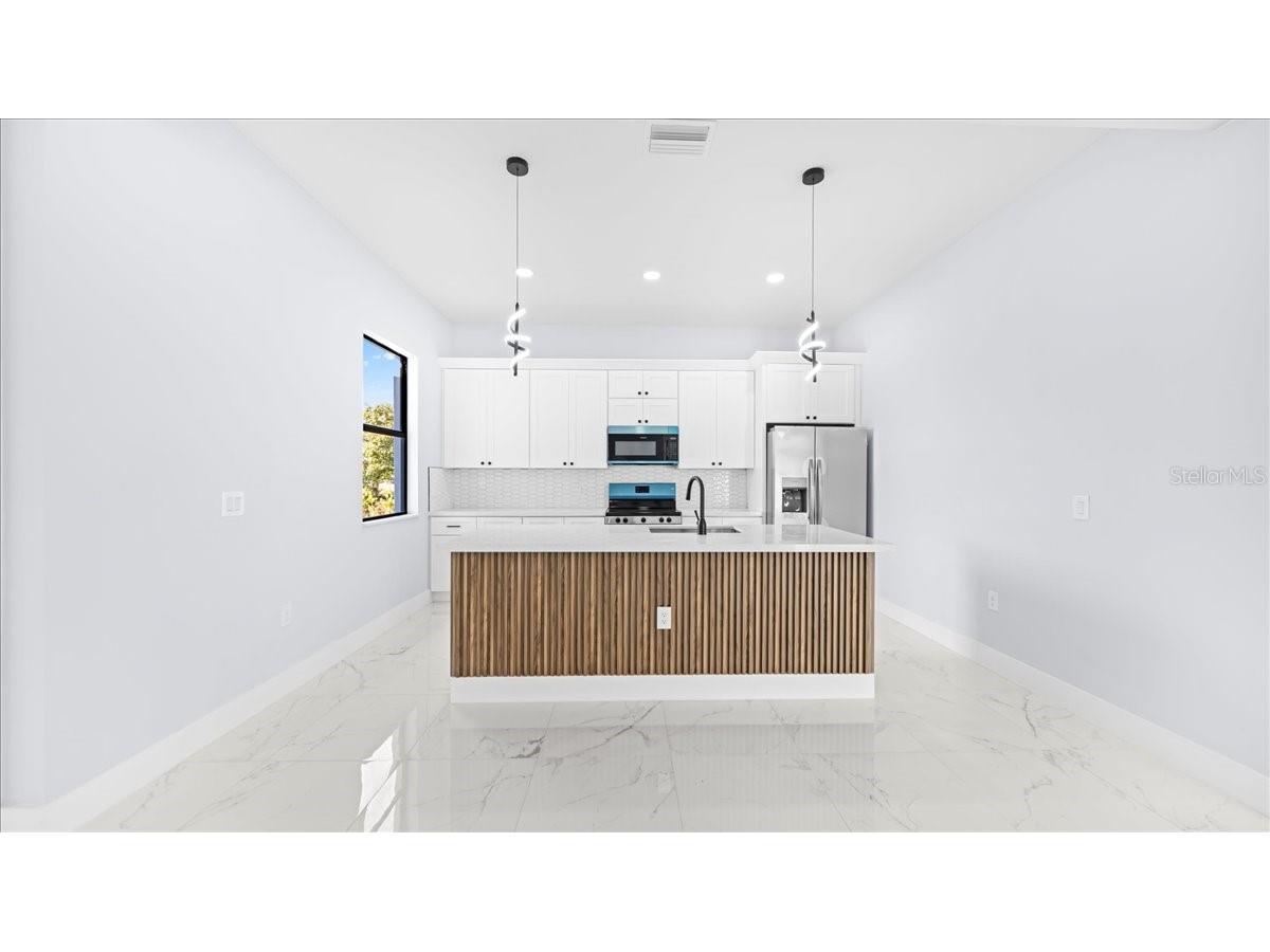 1201 NE 15th Terrace Cape Coral FL 33909 A4682292 image9