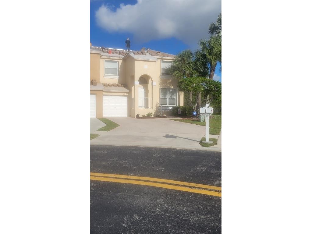 1201 NW 154th Avenue Pembroke Pines FL 33028 OK223457 image1
