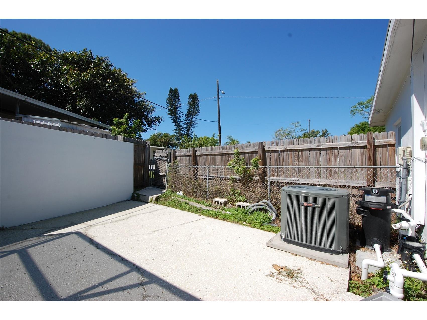 1201 S Betty Lane Clearwater FL 33756 TB8489173 image15