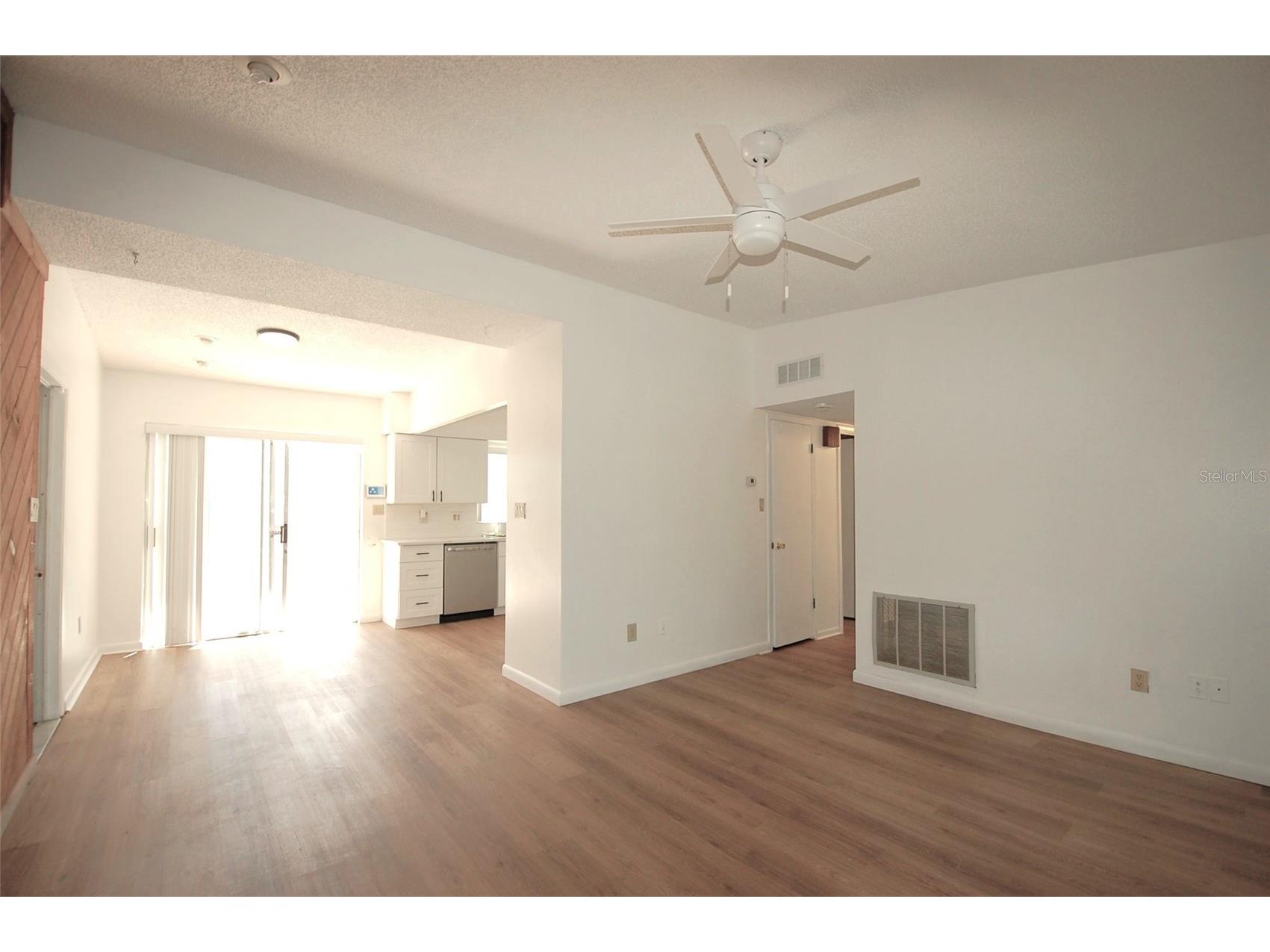 1201 S Betty Lane Clearwater FL 33756 TB8489173 image2