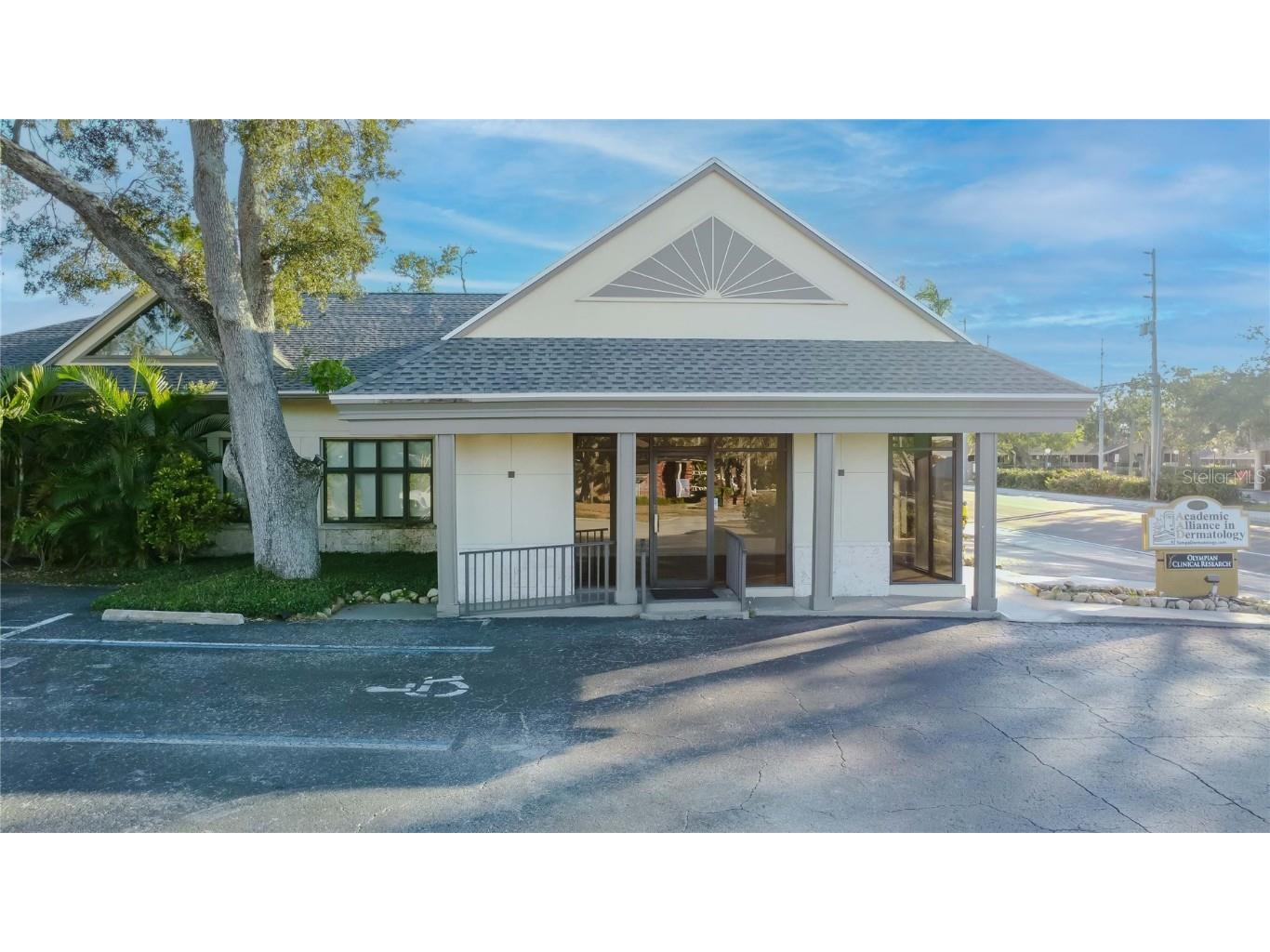 1201 S Myrtle Avenue Clearwater FL 33756 TB8453358 image1
