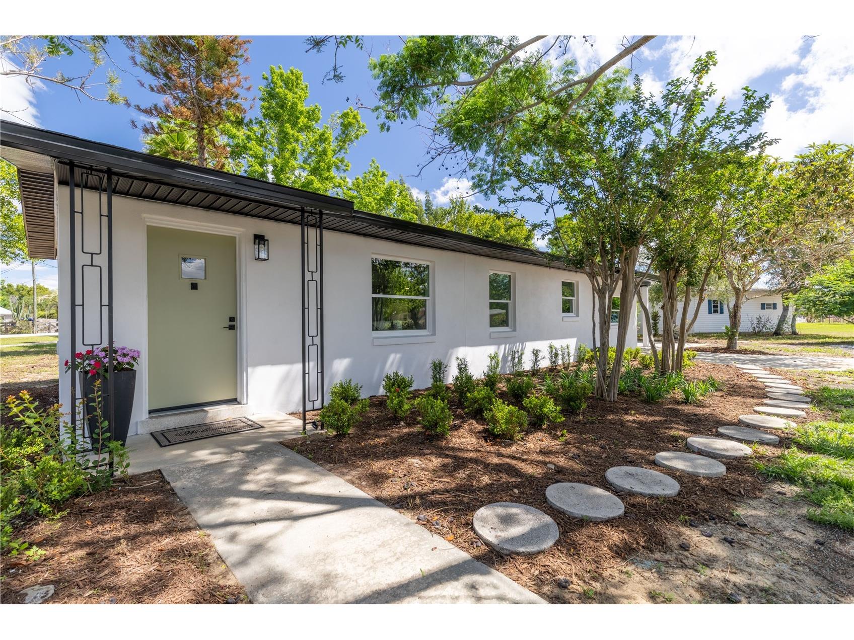 1201 Sherman Avenue Tavares FL 32778 G5110953 image3