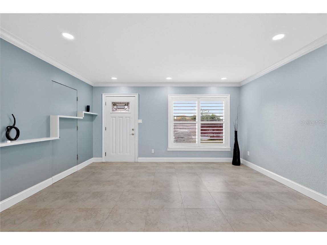 1201 Tyrone Boulevard N Saint Petersburg FL 33710 TB8436647 image5