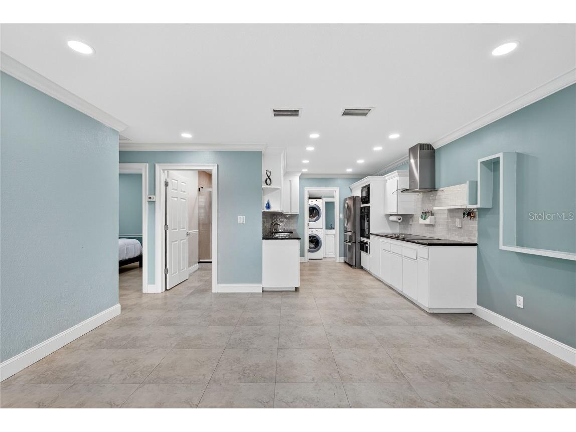 1201 Tyrone Boulevard N Saint Petersburg FL 33710 TB8436647 image8