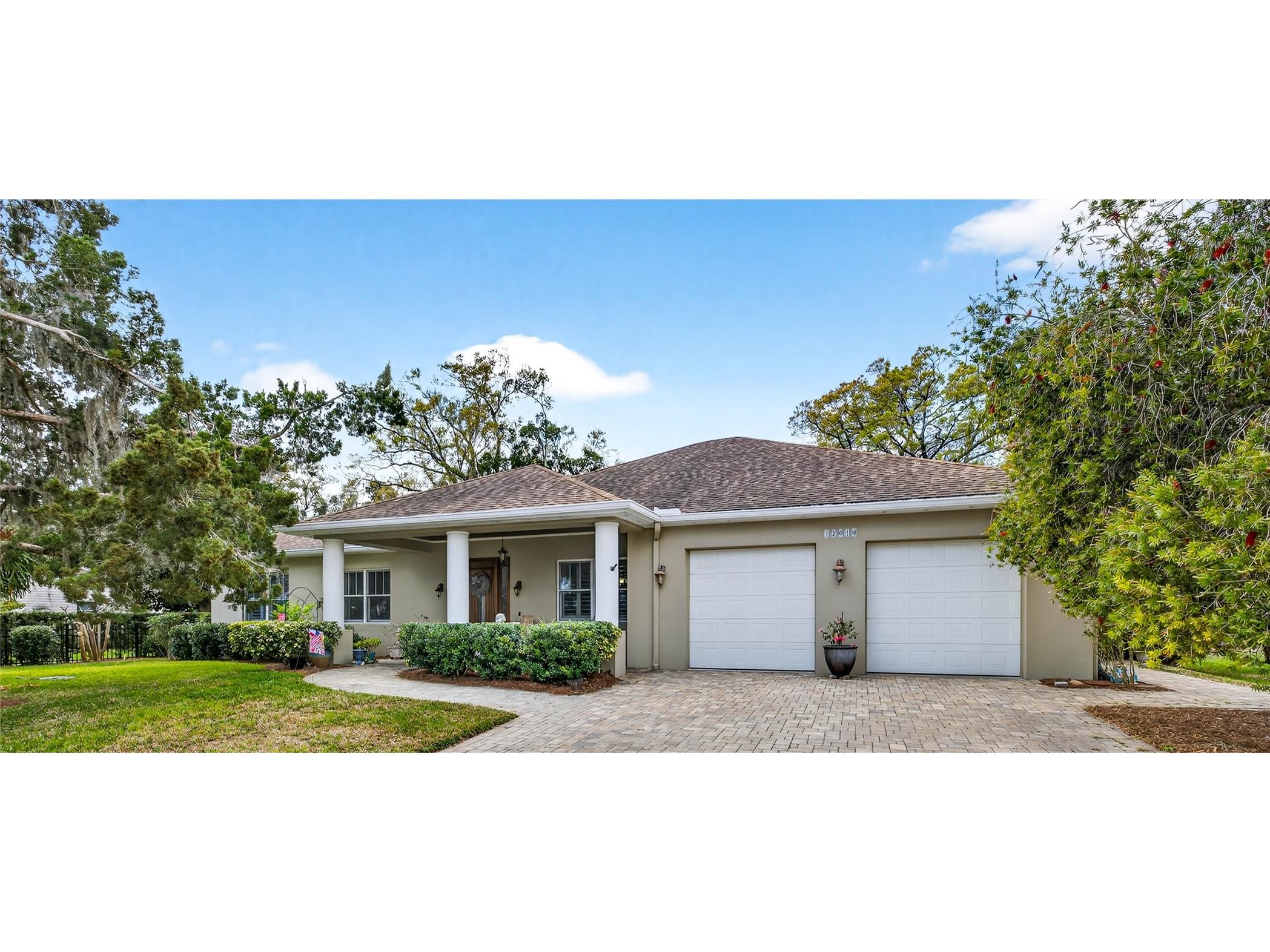 12010 Hardaman Place Tampa FL 33618 - LAKE CARROLL TB8483354 image1