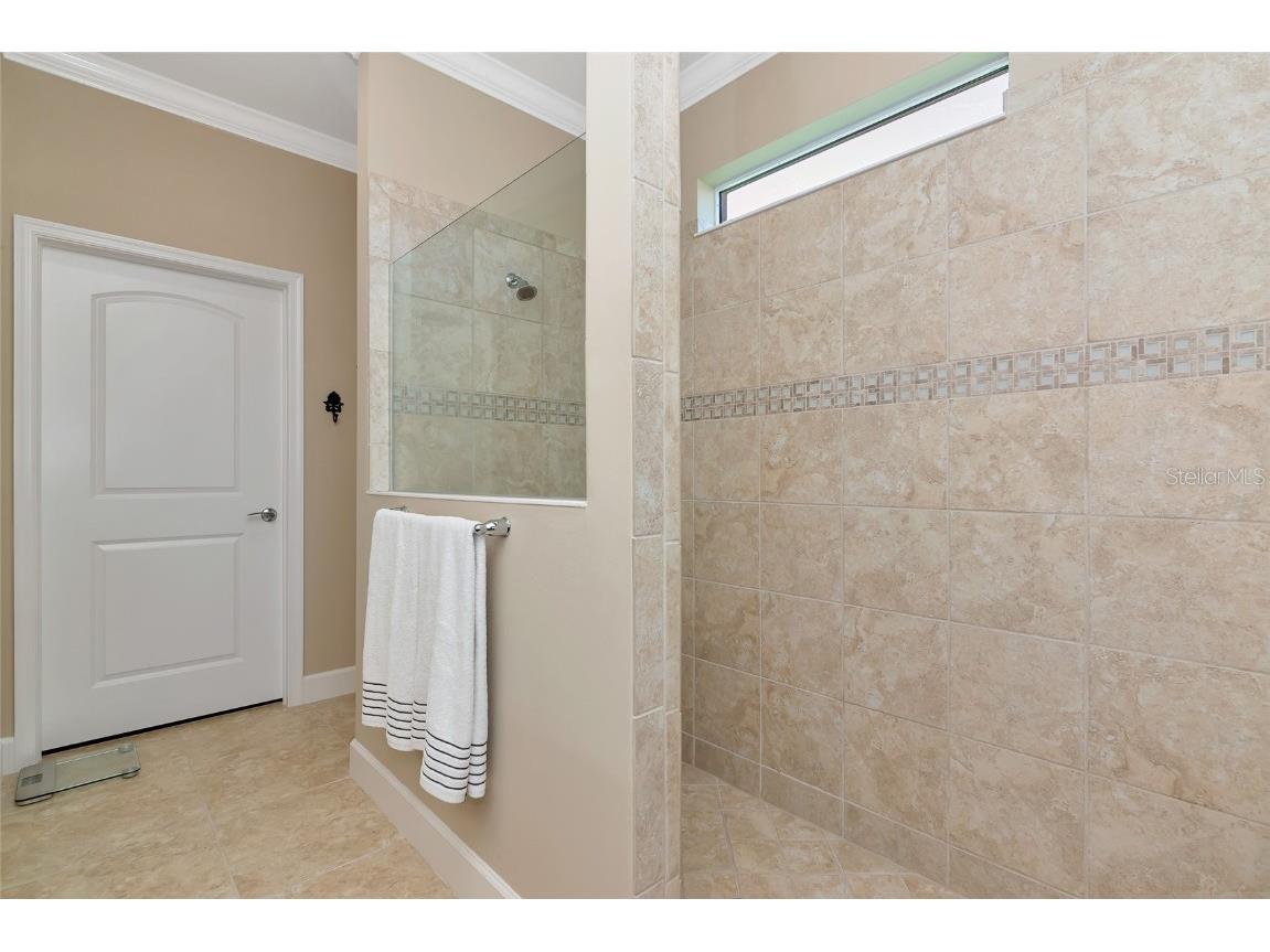 12011 Seabrook Avenue Bradenton FL 34211 A4669949 image27