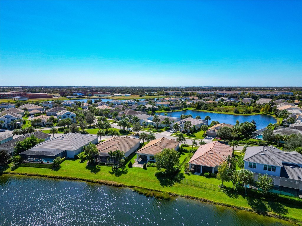 12011 Seabrook Avenue Bradenton FL 34211 A4669949 image82