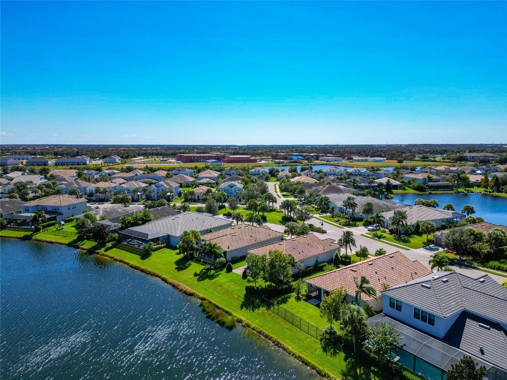 12011 Seabrook Avenue Bradenton FL 34211 A4669949 image83