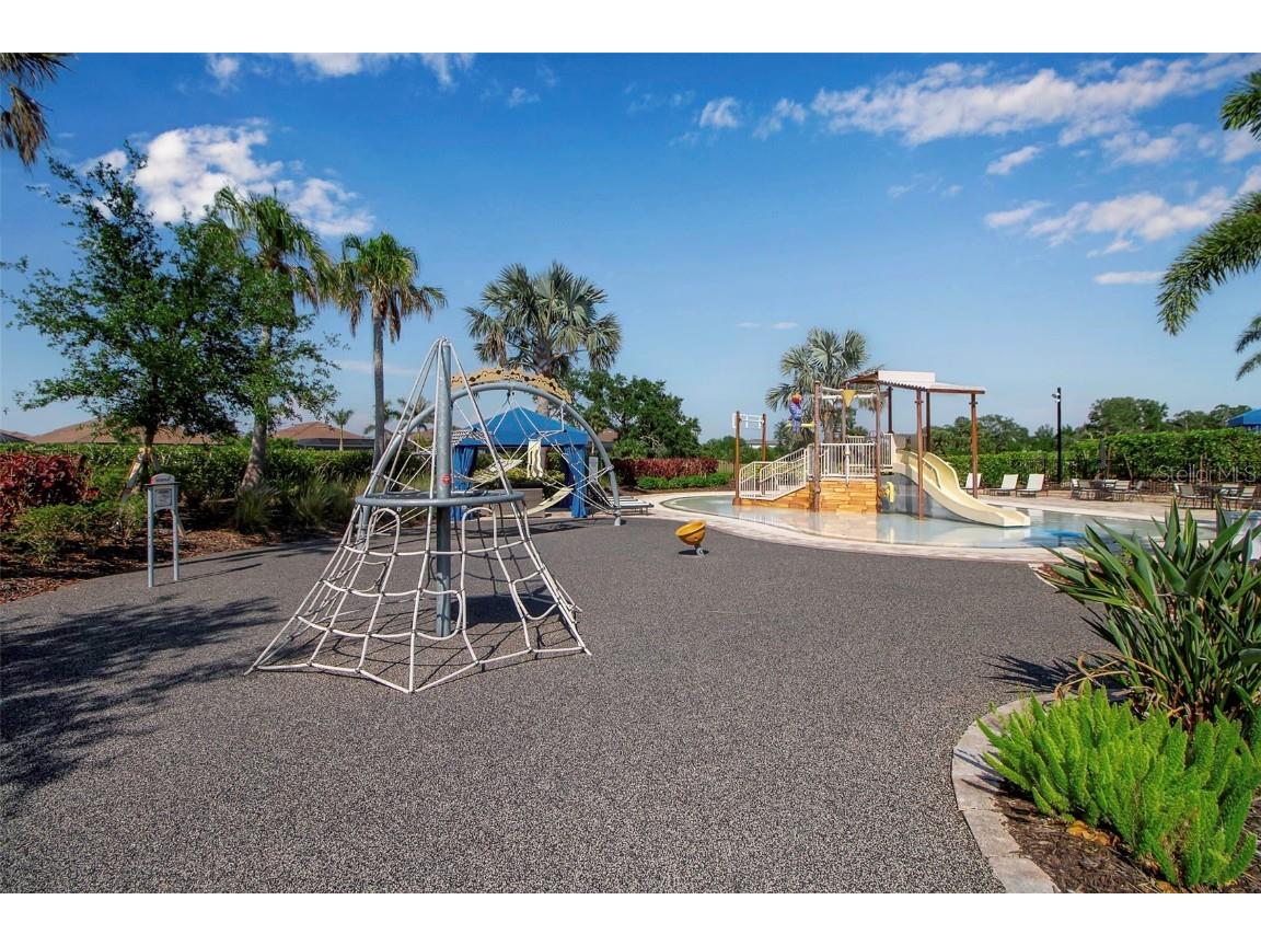 12012 Legacy Estates Boulevard Sarasota FL 34238 A4650340 image98